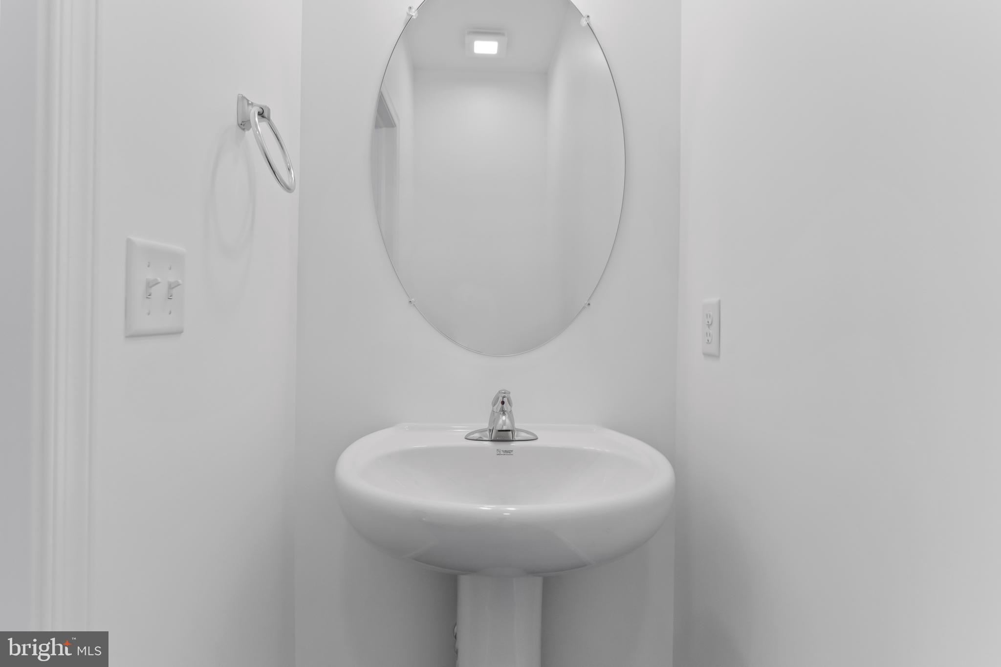 BRETTON - Residential Lease