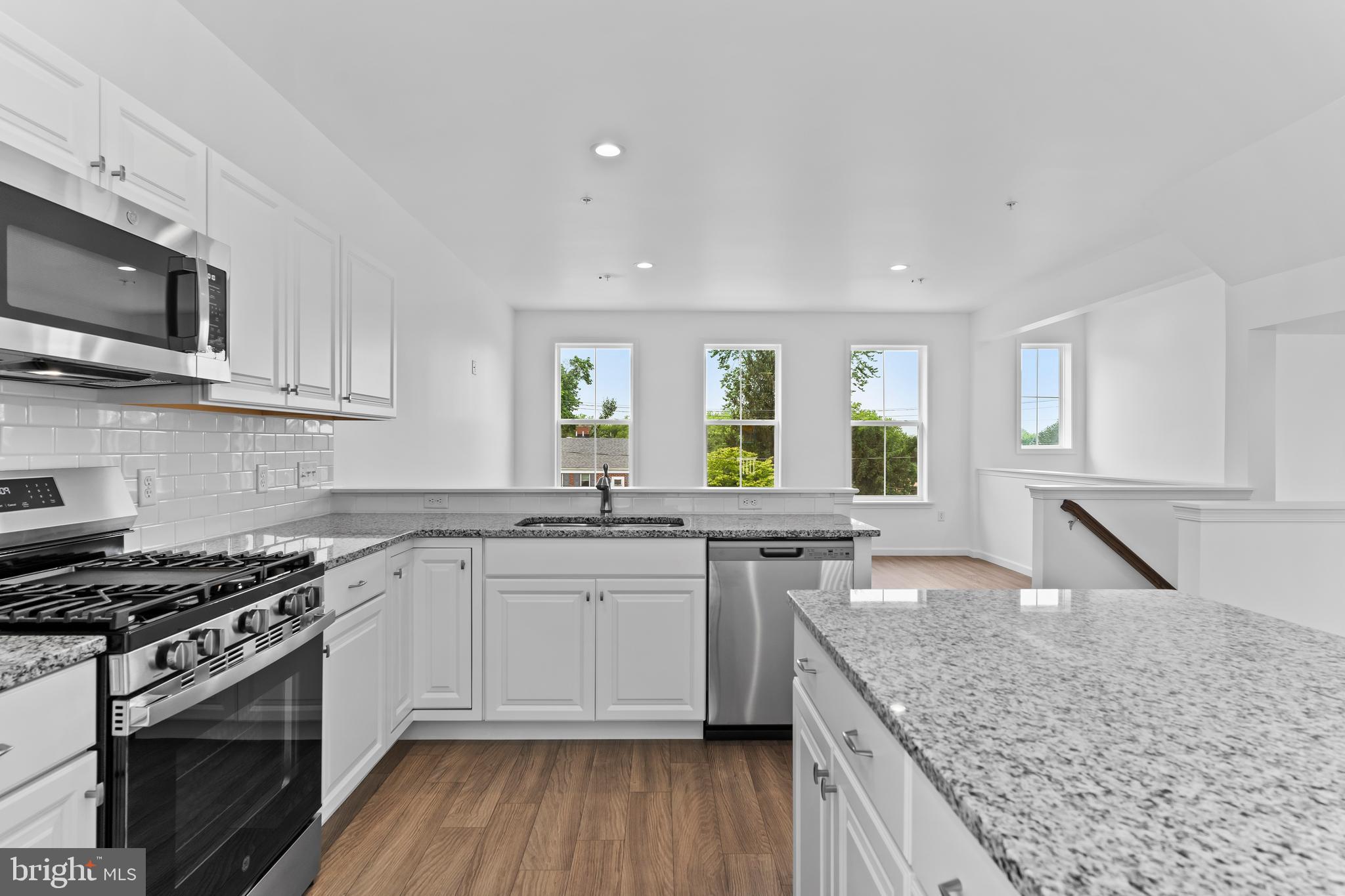 BRETTON - Residential Lease