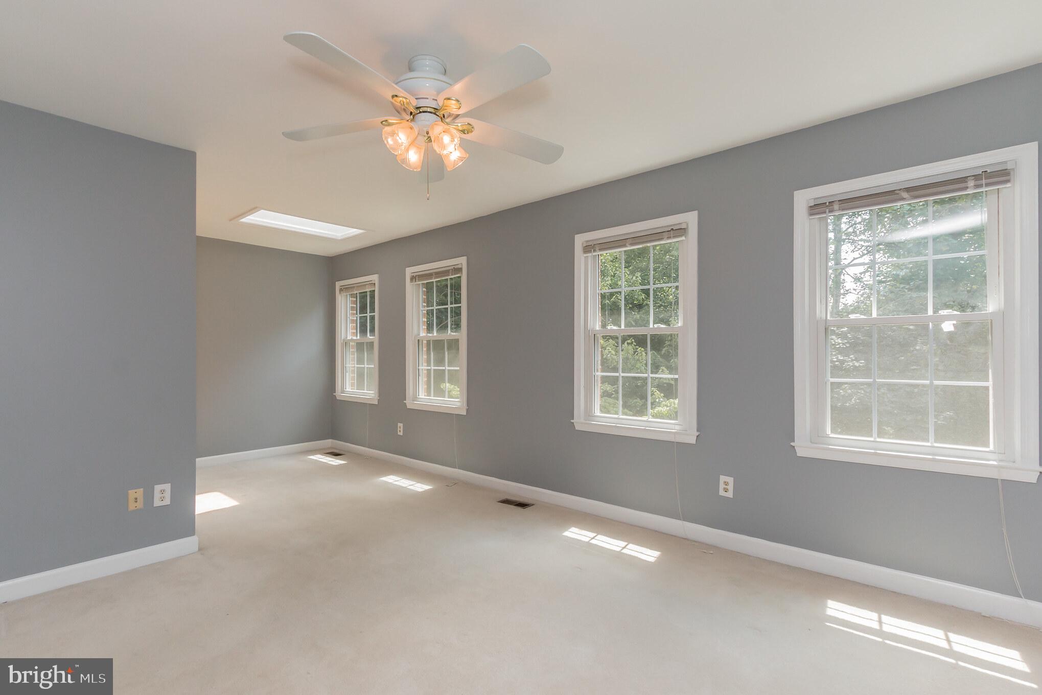 TOWNES OF WAKEFIELD - Residential Lease