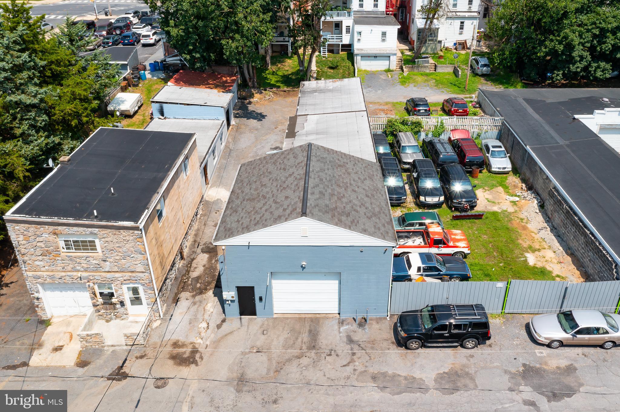 715 E MIFFLIN STREET