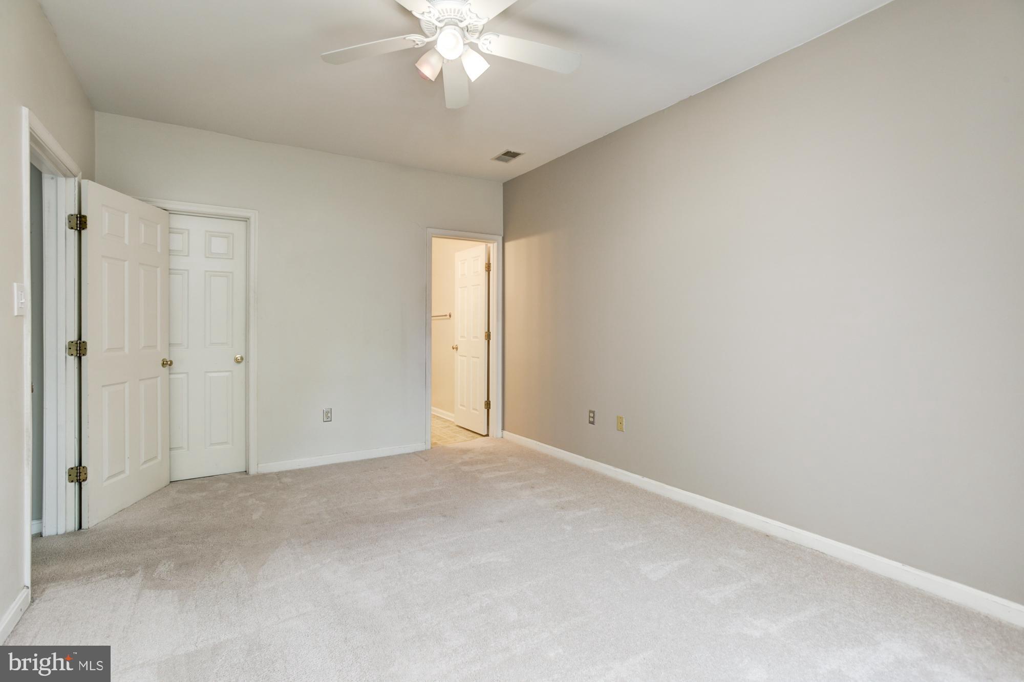 CHURCHILL VIEW - Residential Lease