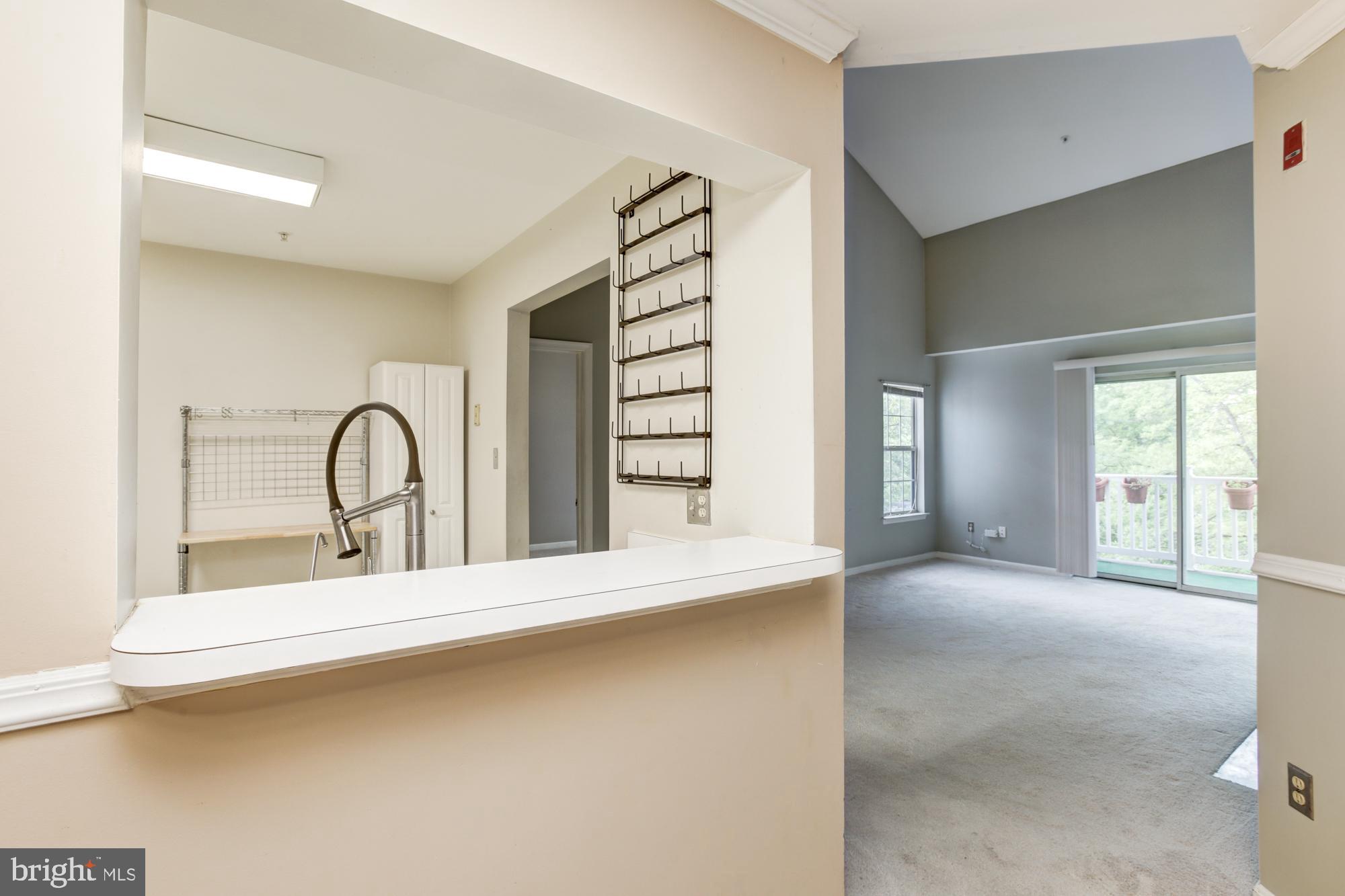 CHURCHILL VIEW - Residential Lease