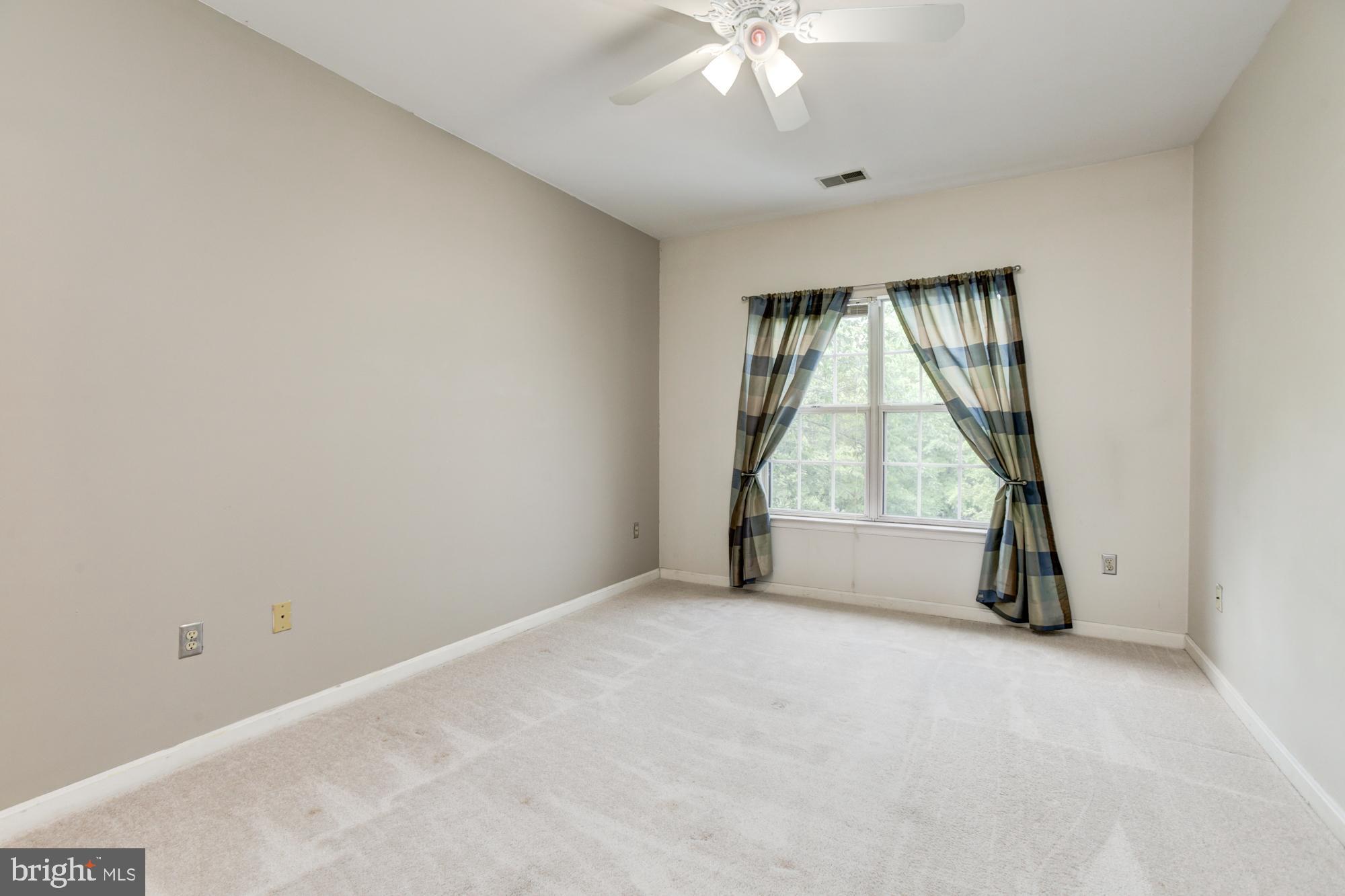 CHURCHILL VIEW - Residential Lease