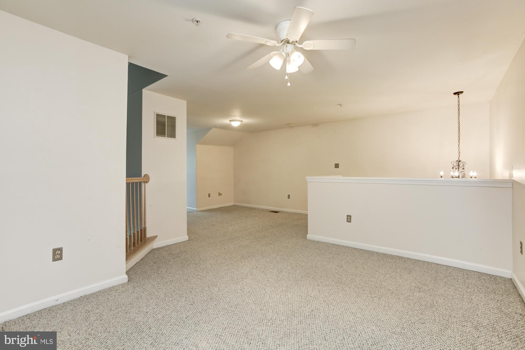 CHURCHILL VIEW - Residential Lease