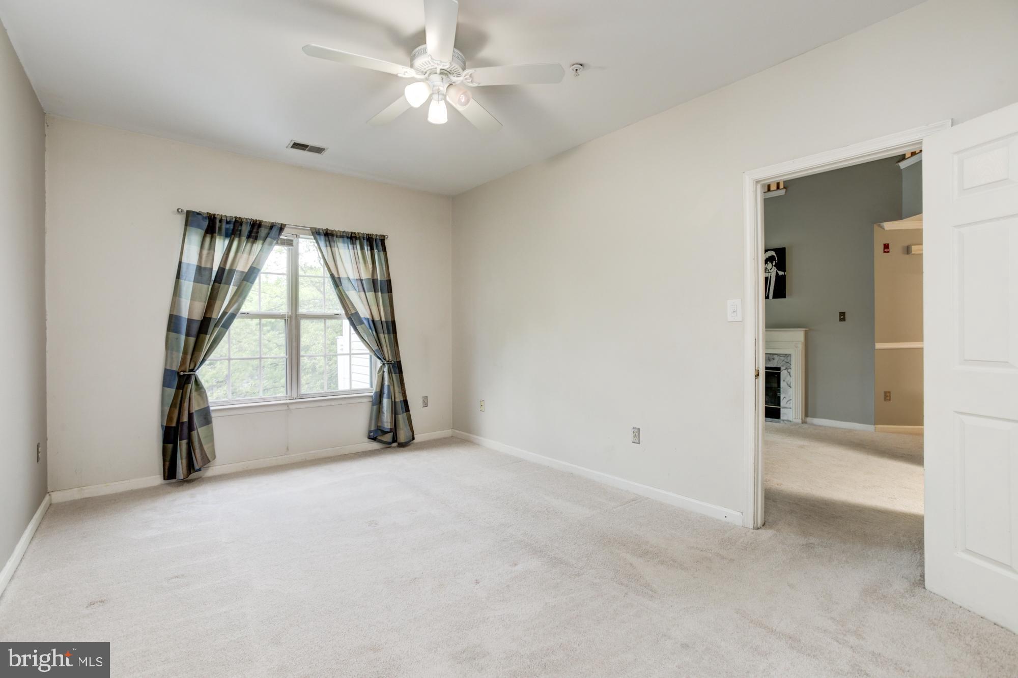 CHURCHILL VIEW - Residential Lease