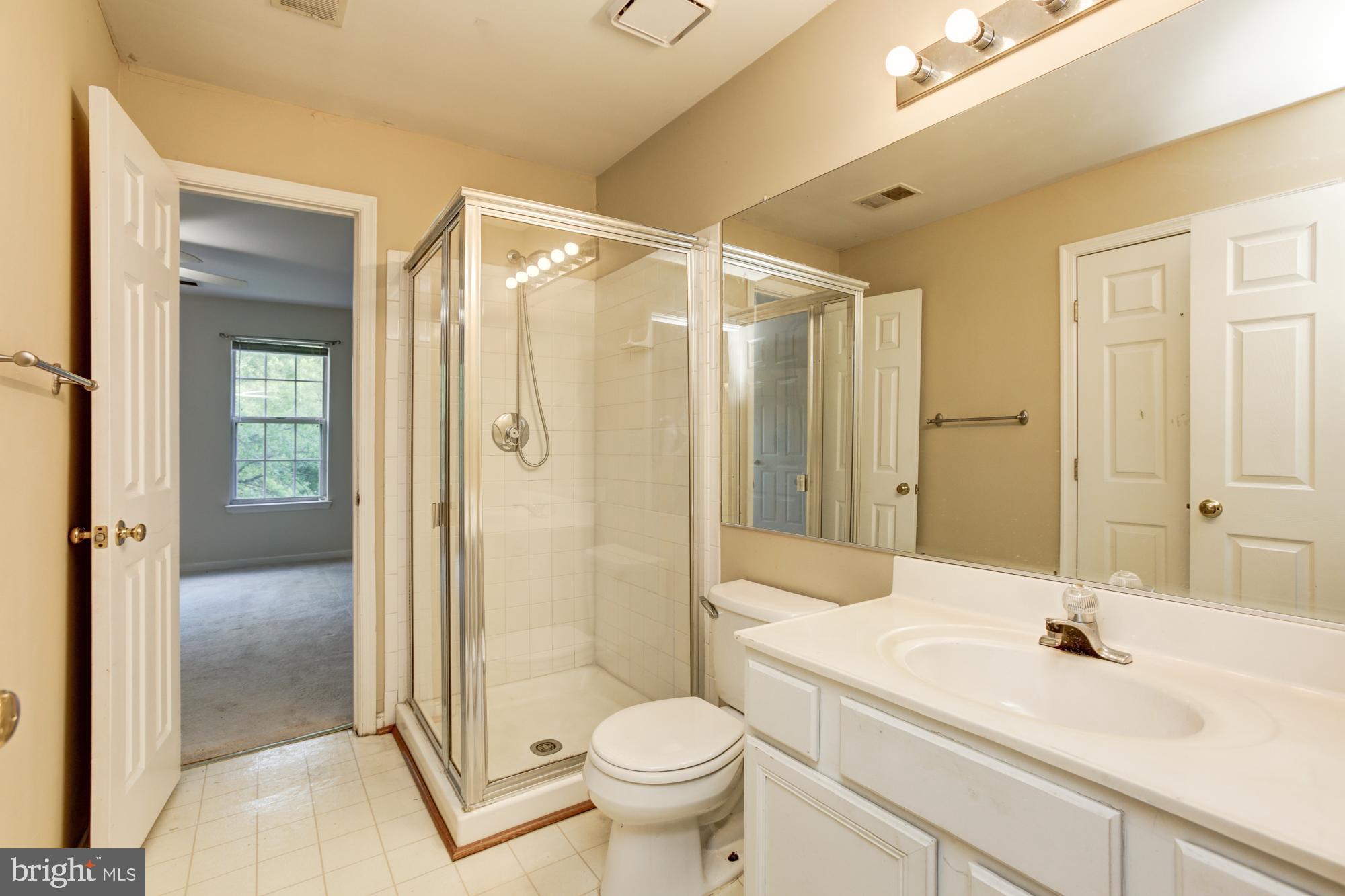 CHURCHILL VIEW - Residential Lease