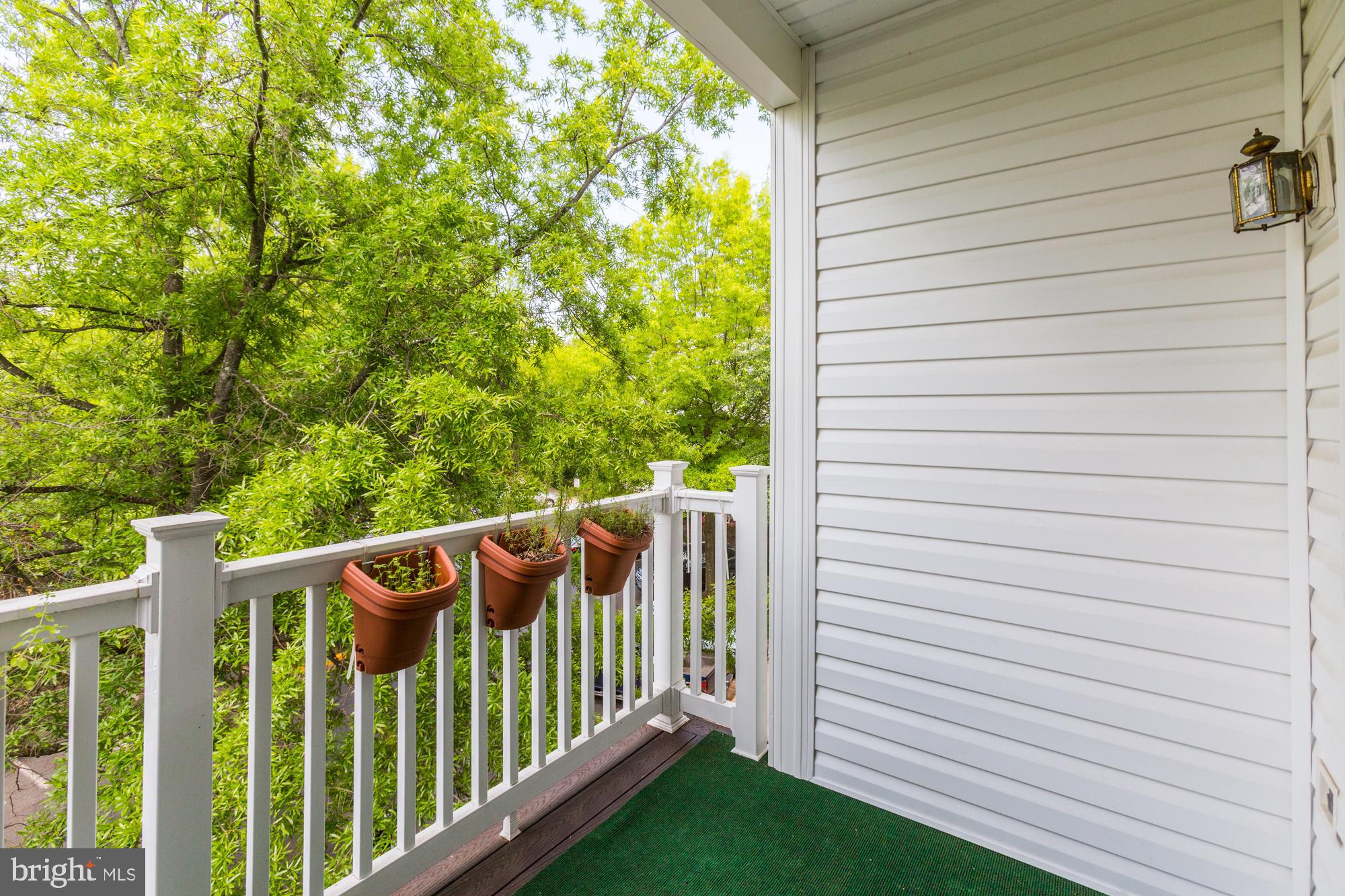 CHURCHILL VIEW - Residential Lease