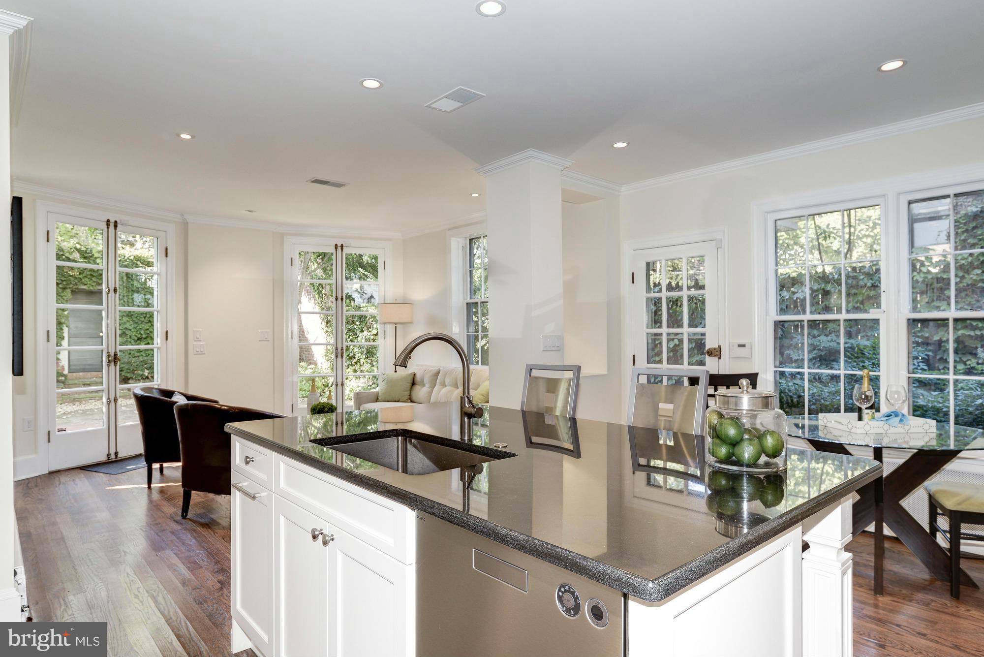 GEORGETOWN - Residential