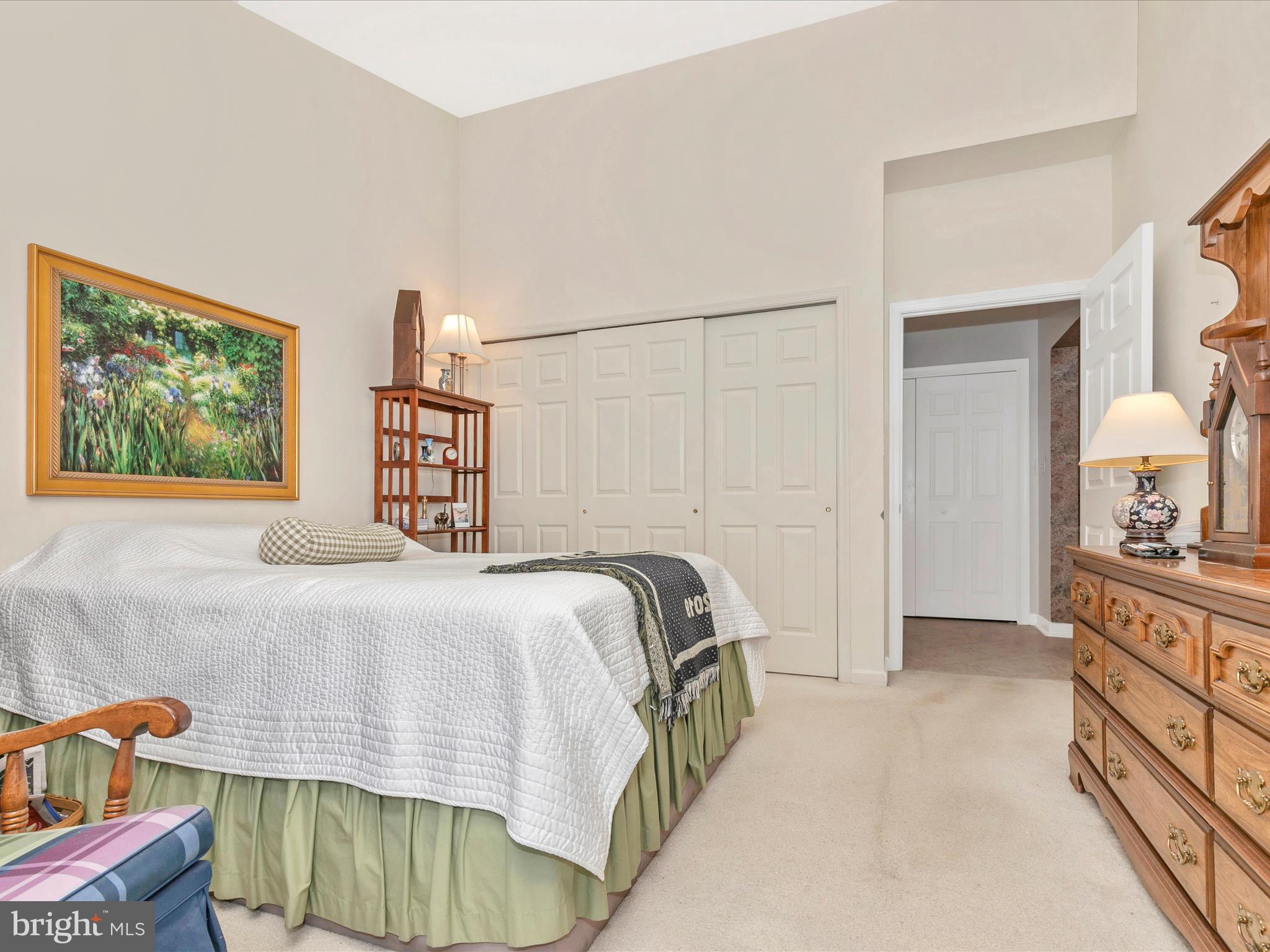 SPRING MILLS COMMONS - Residential