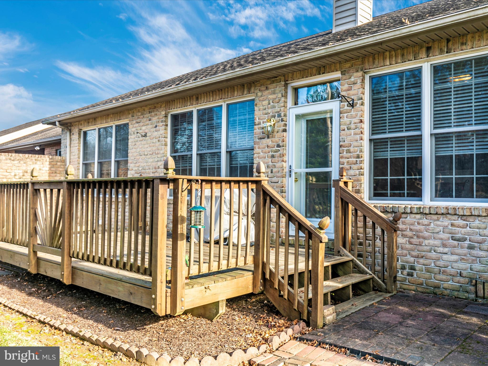 SPRING MILLS COMMONS - Residential