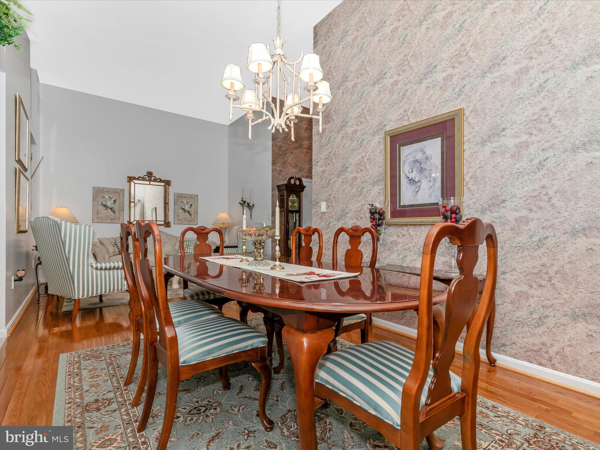 SPRING MILLS COMMONS - Residential