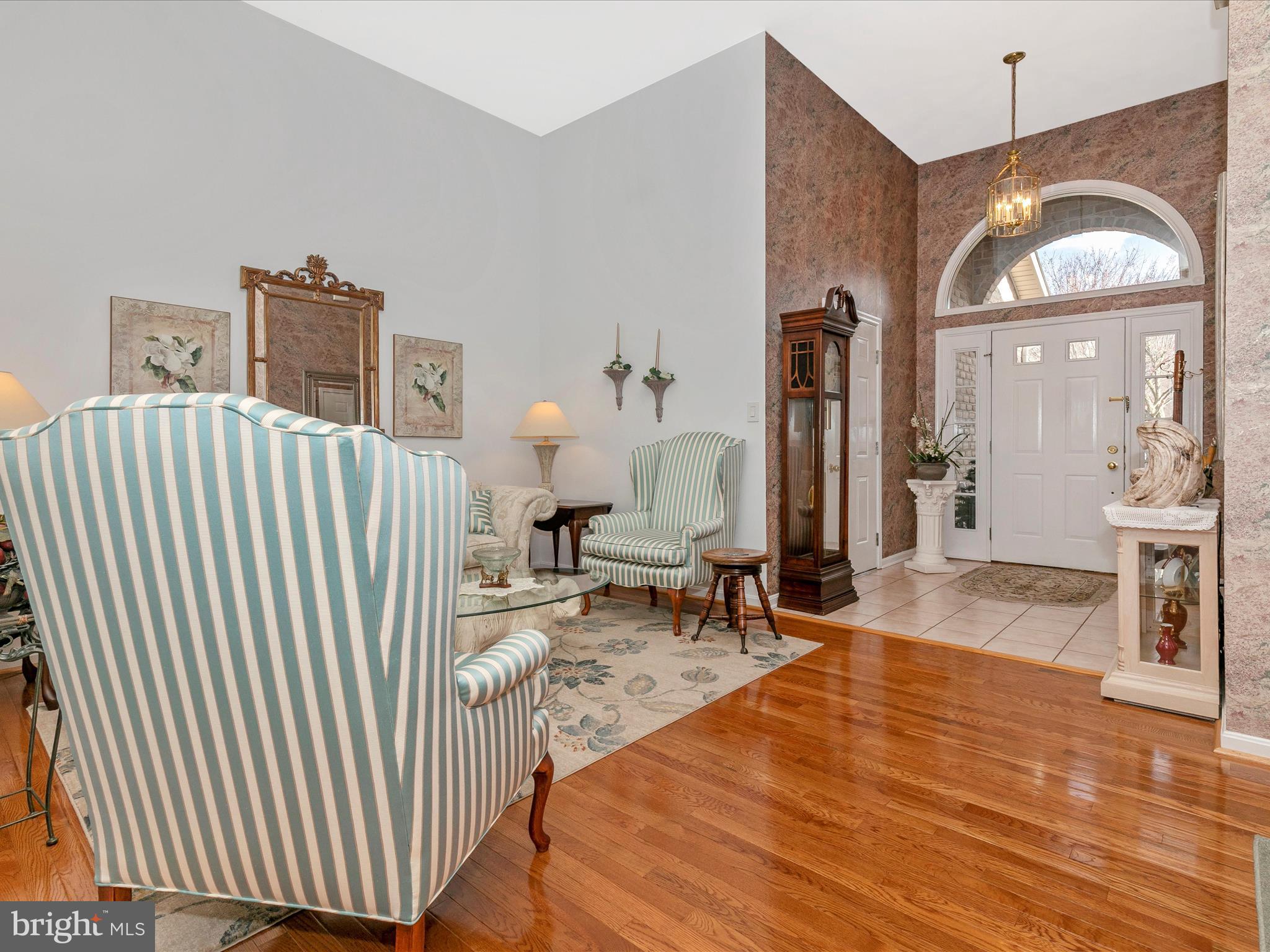 SPRING MILLS COMMONS - Residential