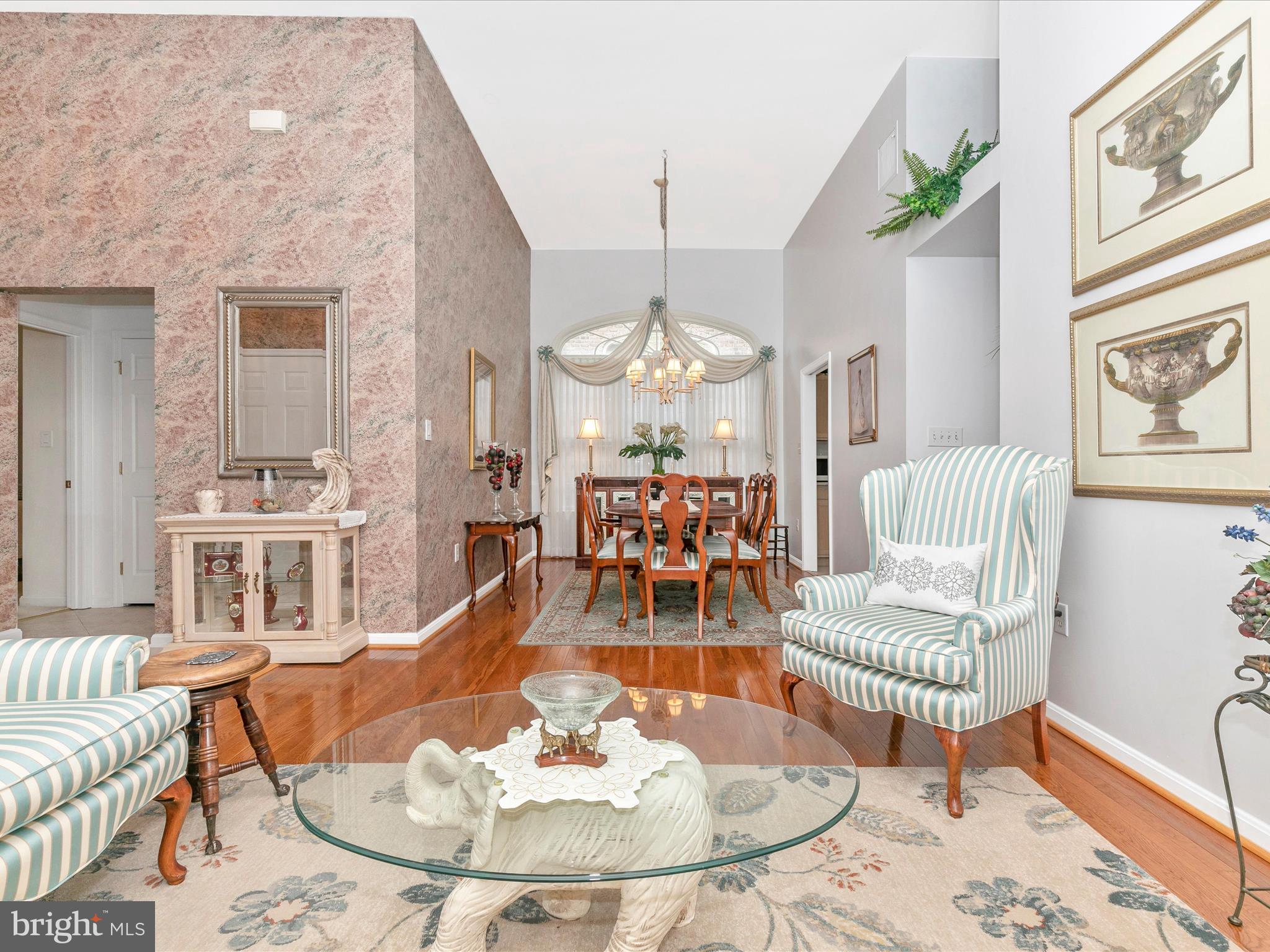 SPRING MILLS COMMONS - Residential