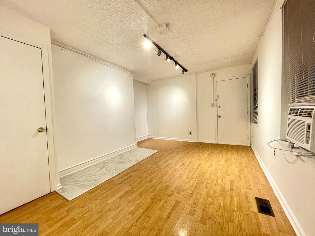 Photo of 1707 Spruce Street #1R, PHILADELPHIA, PA 19103 (MLS # PAPH2574144)