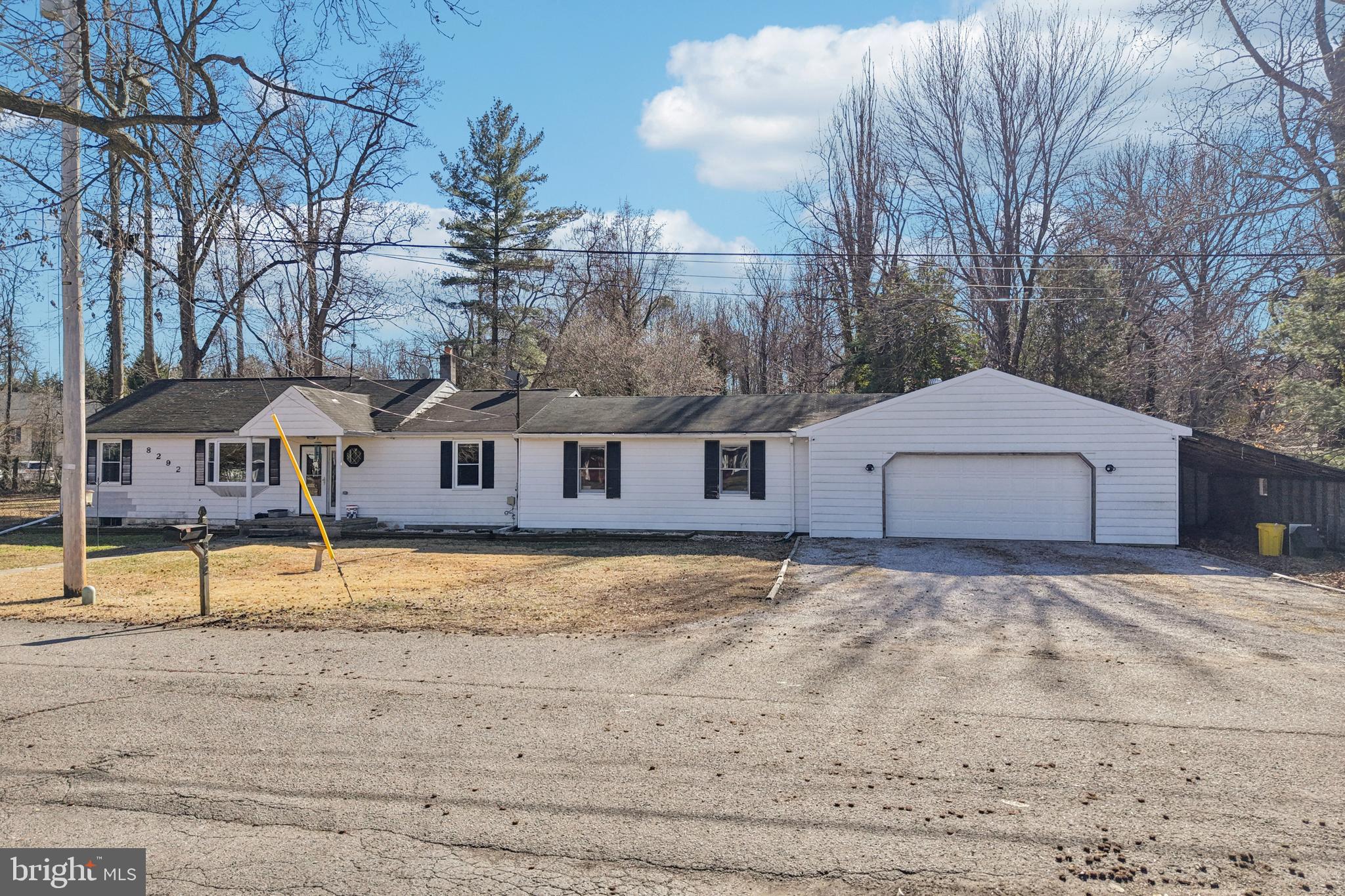 GREEN GABLES - Residential