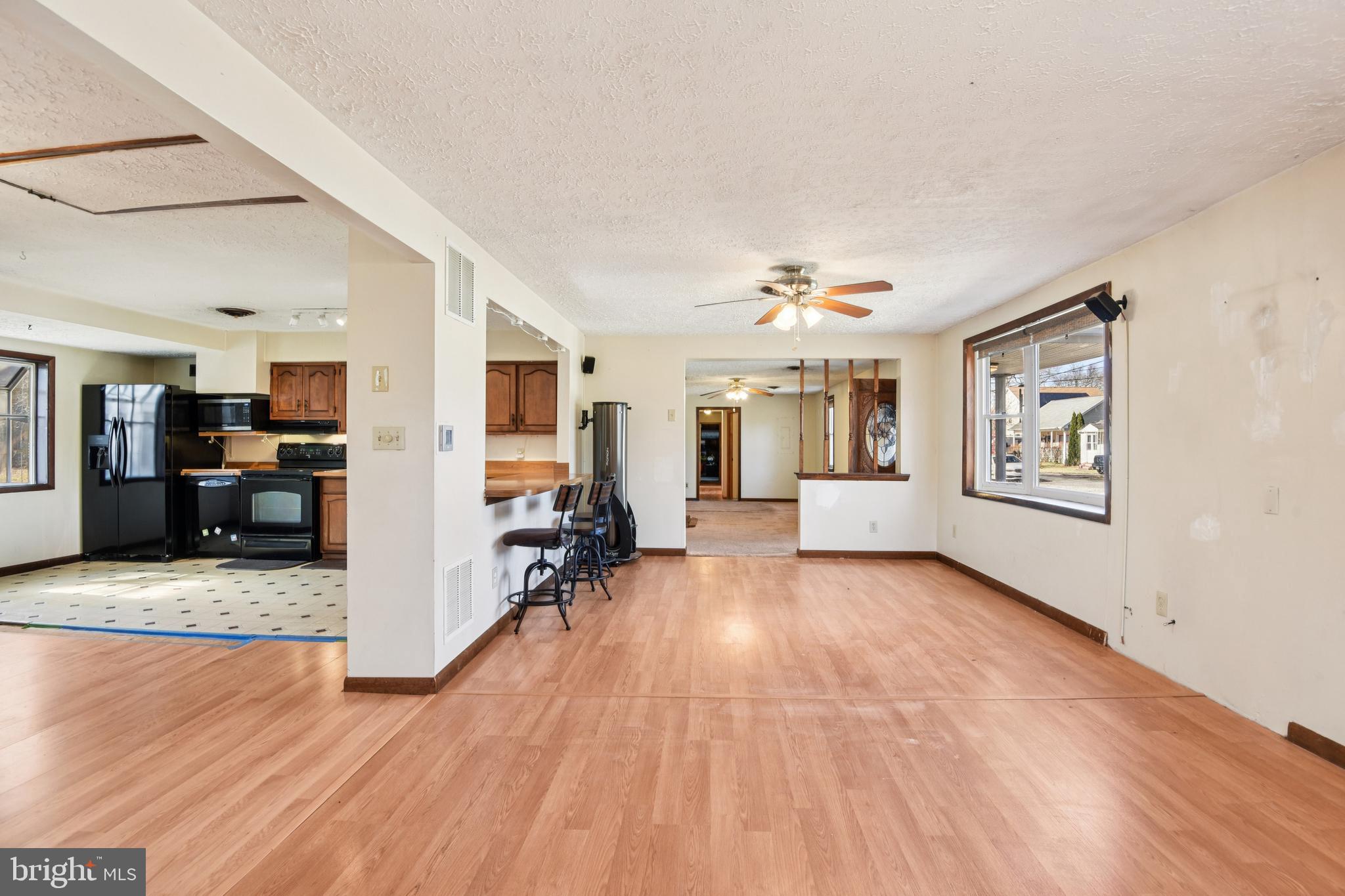 GREEN GABLES - Residential