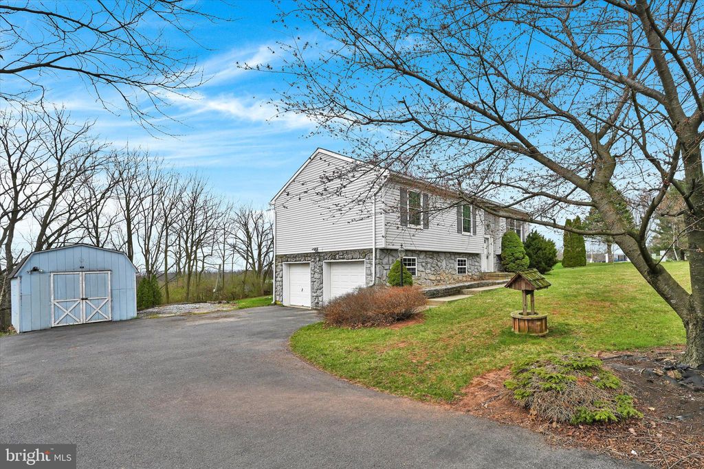 Photo of 30 Mazzotta Road, Stevens, PA 17578 (MLS # PALA2047722)