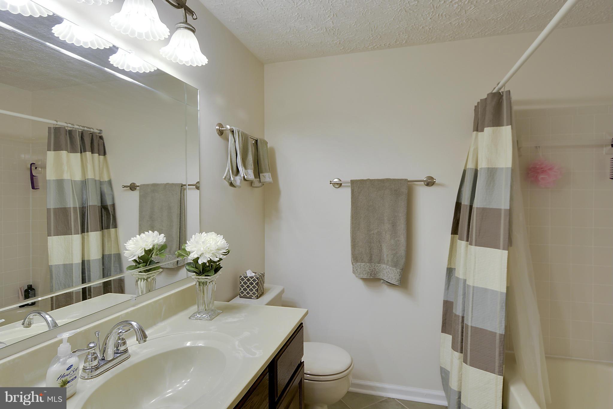 OLD BRIDGE ESTATES - Residential