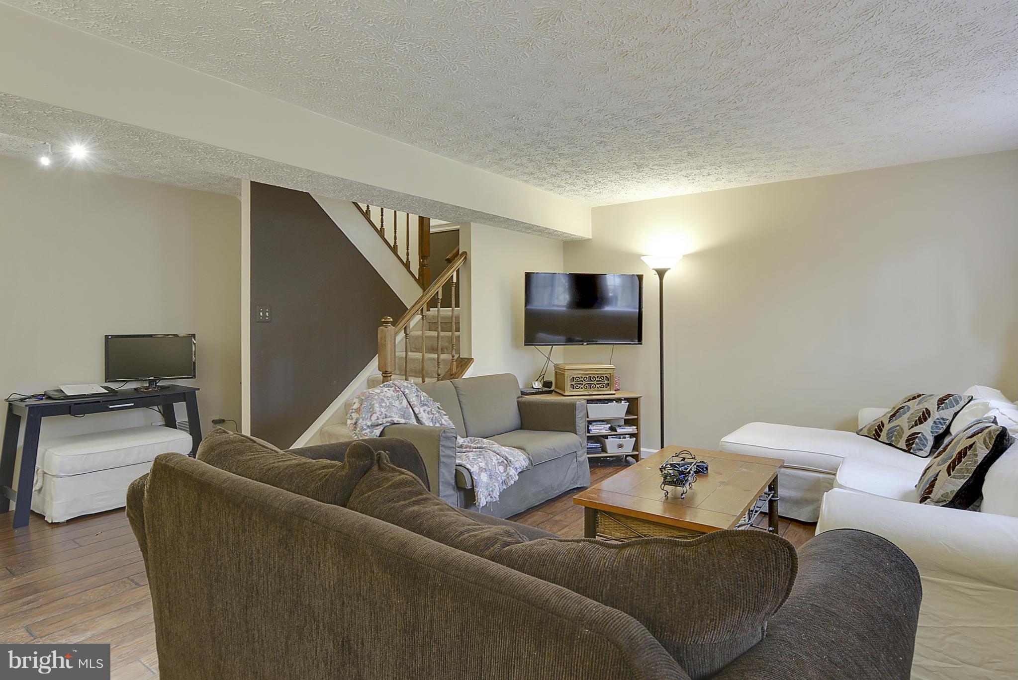 OLD BRIDGE ESTATES - Residential