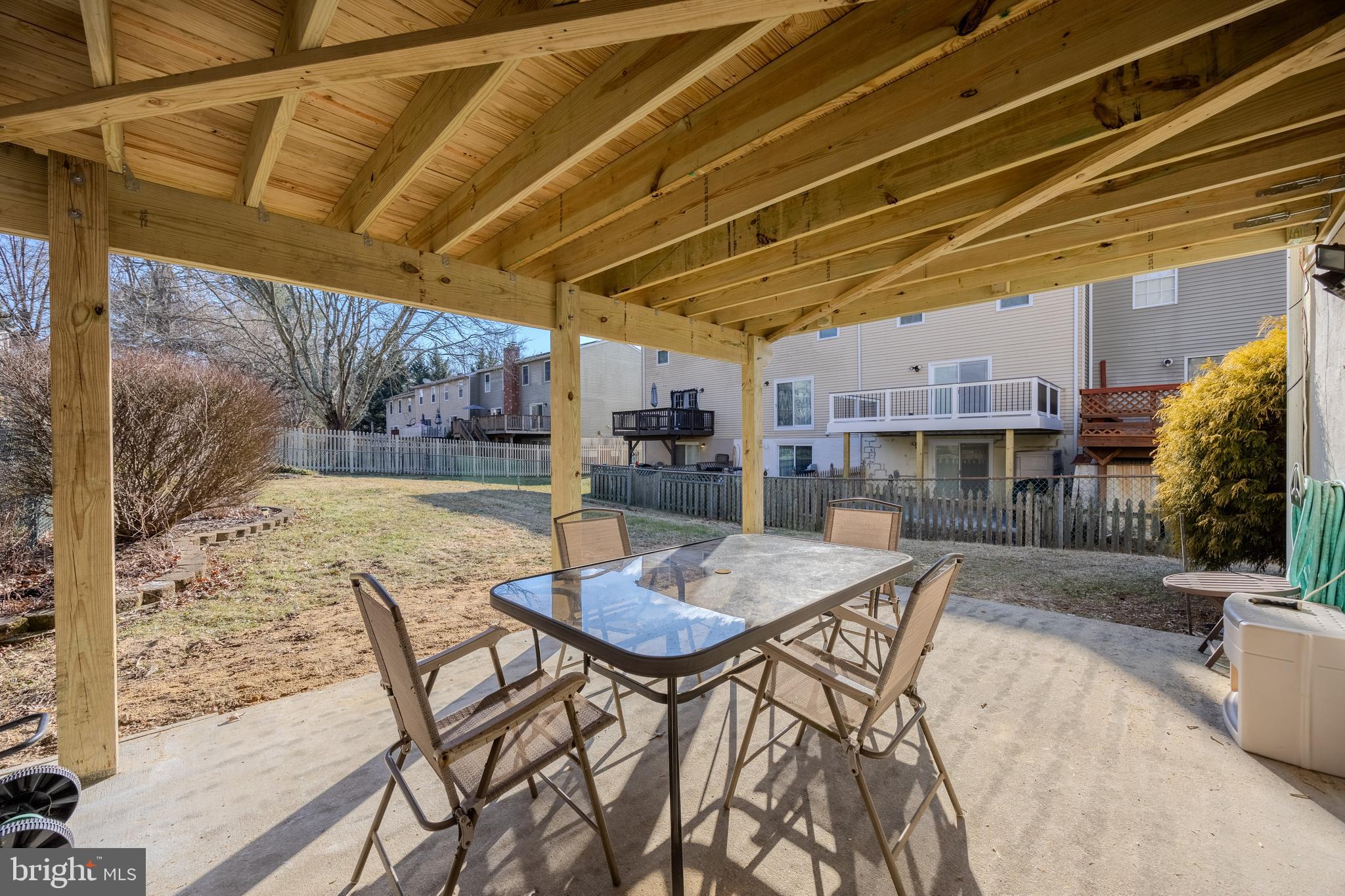 OAKHURST - Residential