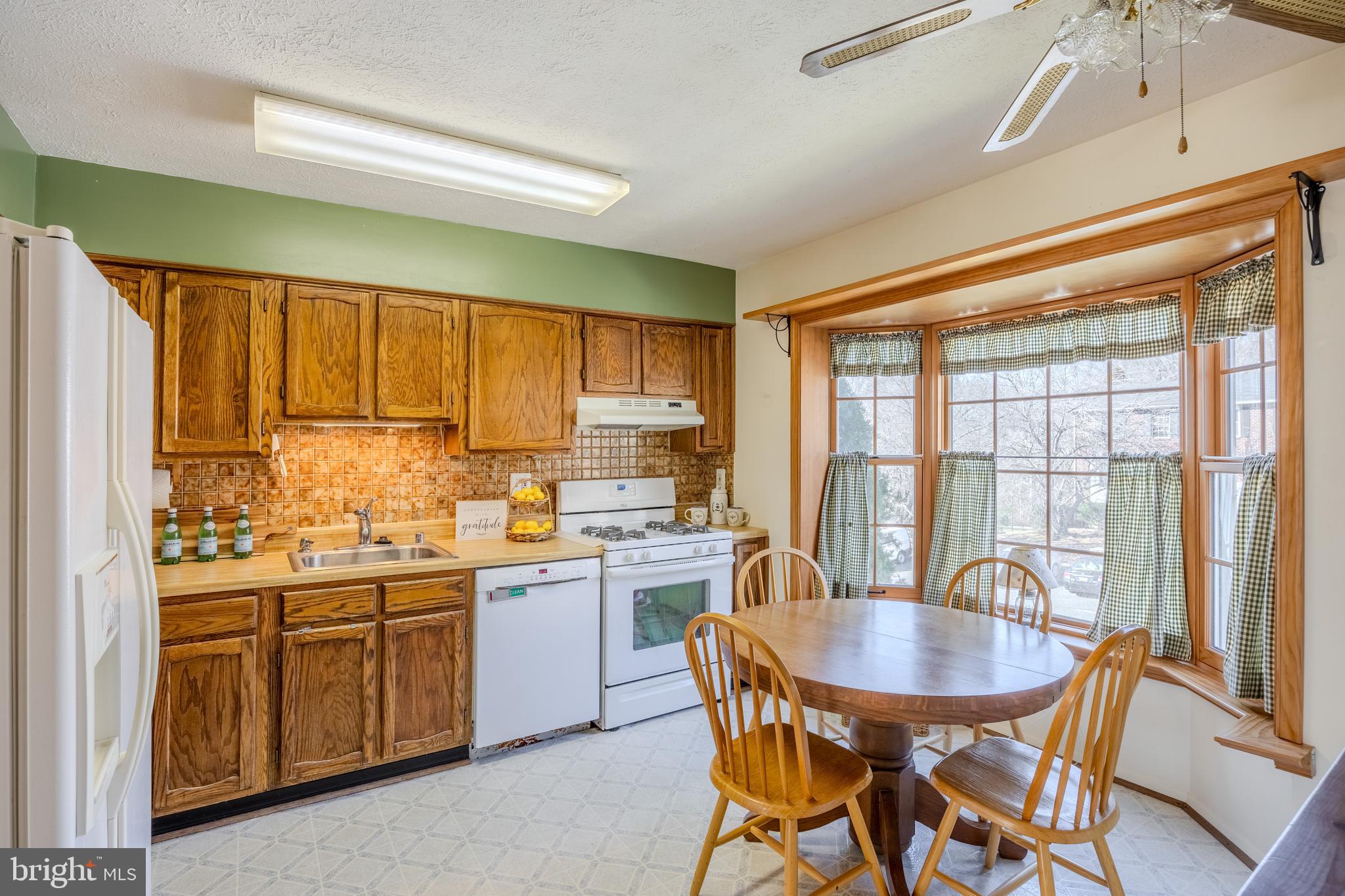 OAKHURST - Residential