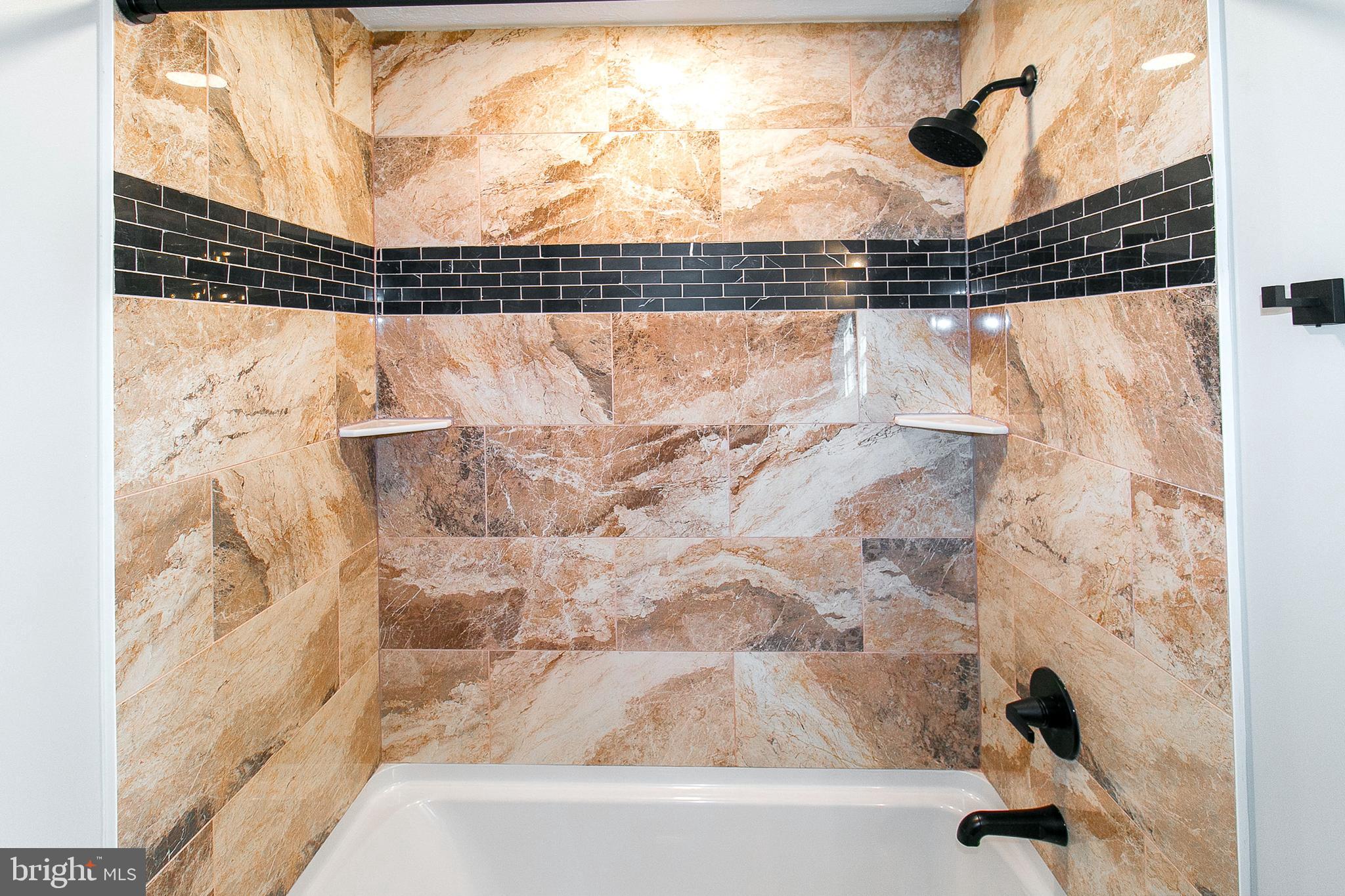 GLENWOOD FOREST - Residential