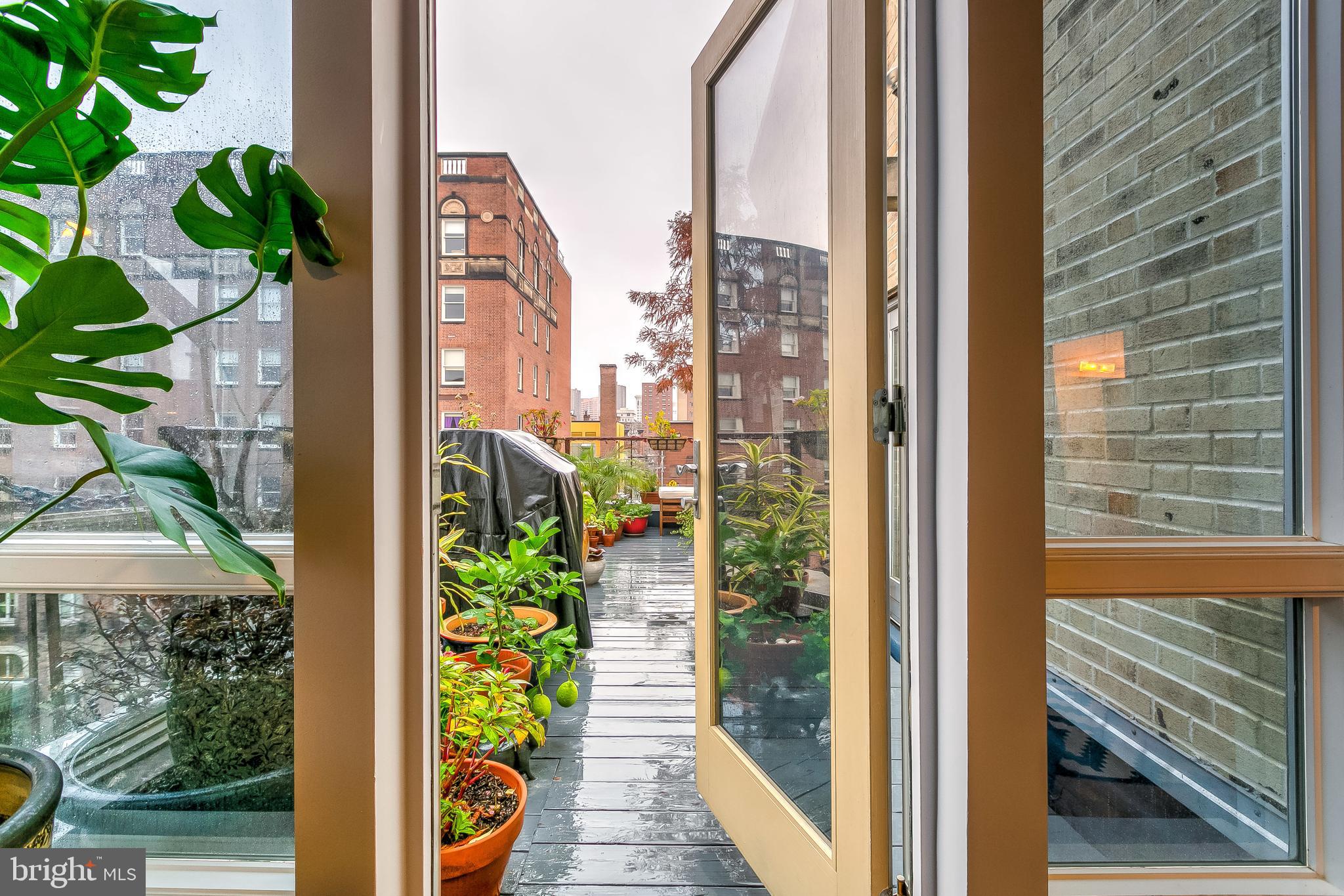 MOUNT VERNON PLACE HISTORIC DISTRICT - Residential