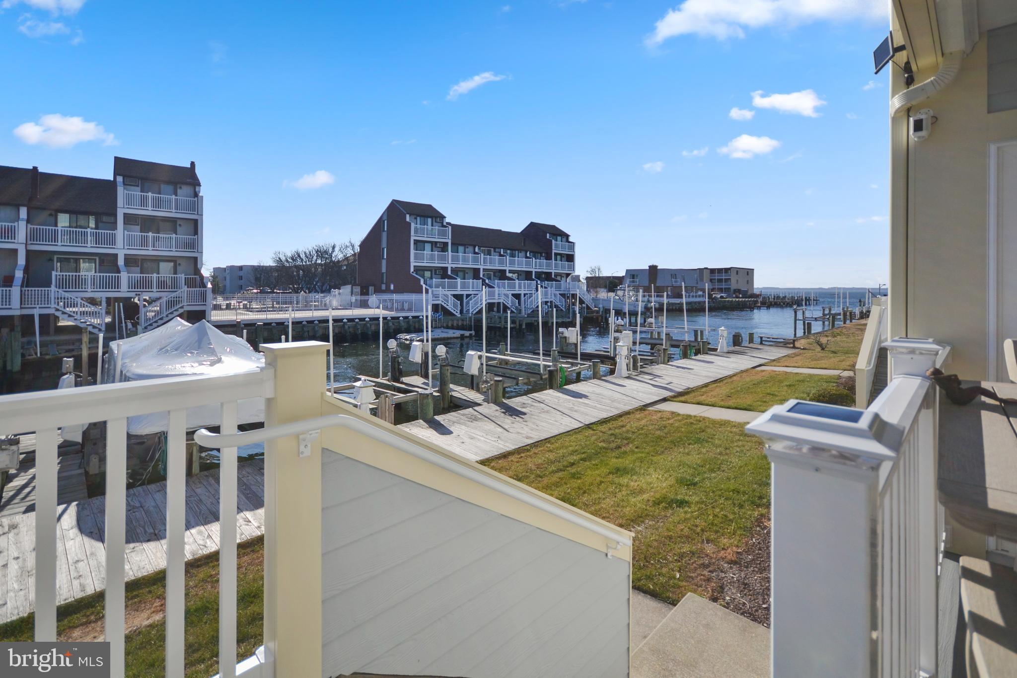 HERON HARBOUR - Residential