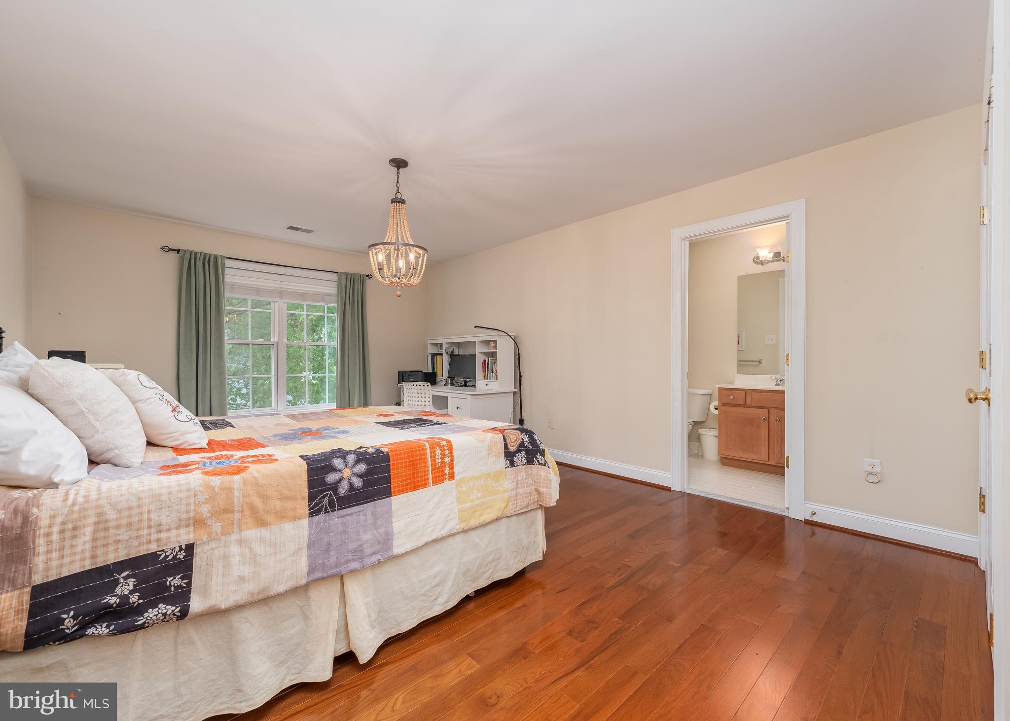 CRICKET CREEK - Residential Lease