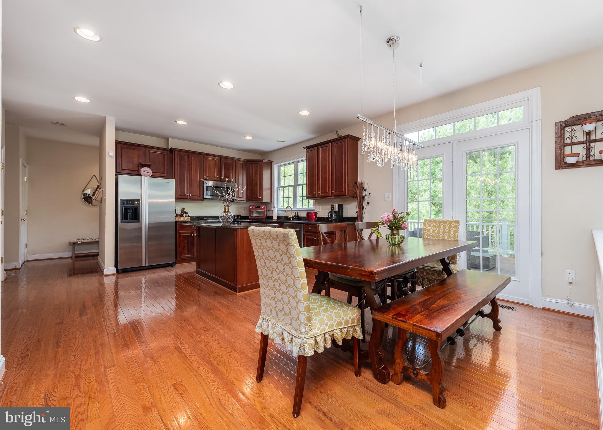 CRICKET CREEK - Residential Lease