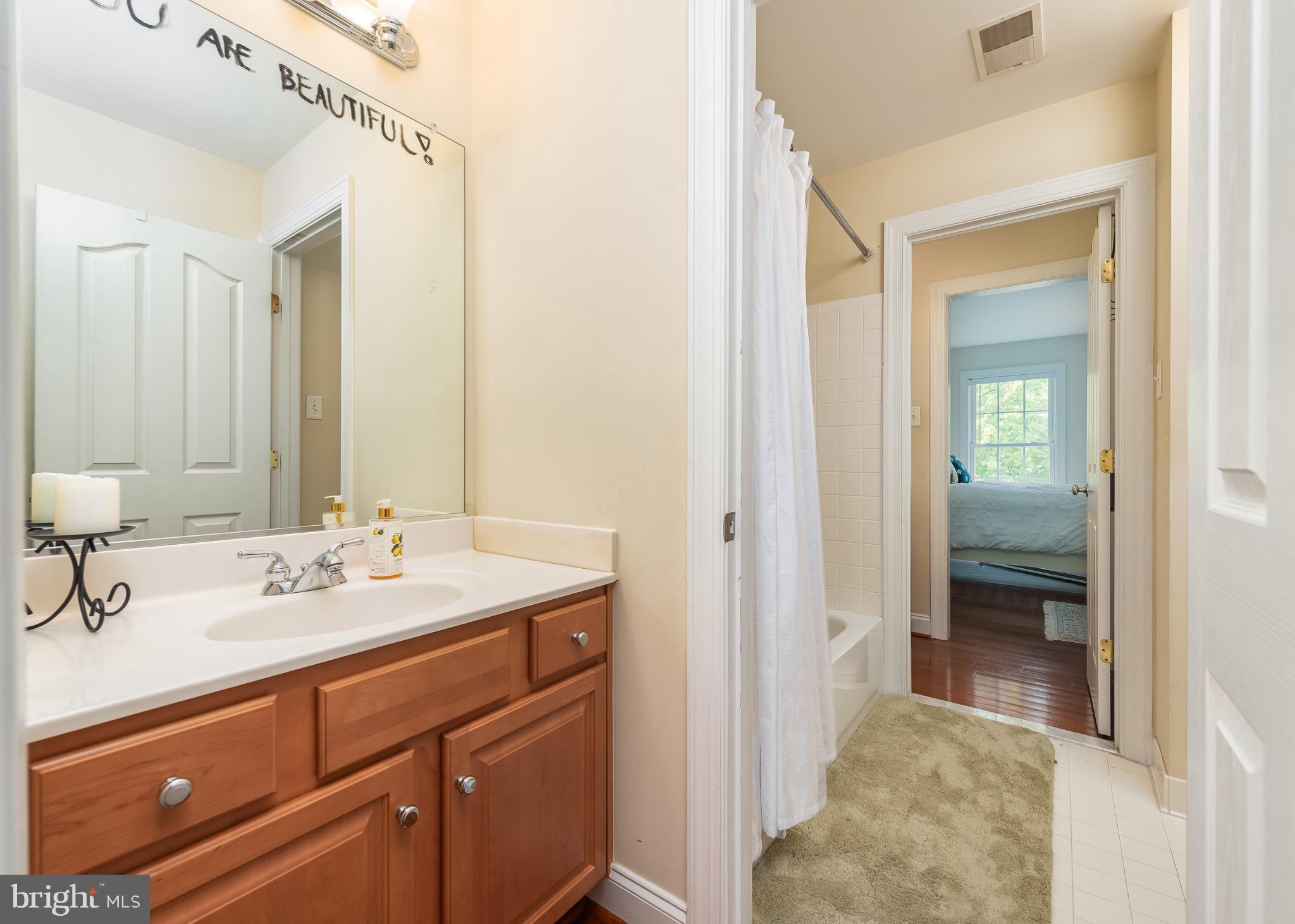 CRICKET CREEK - Residential Lease