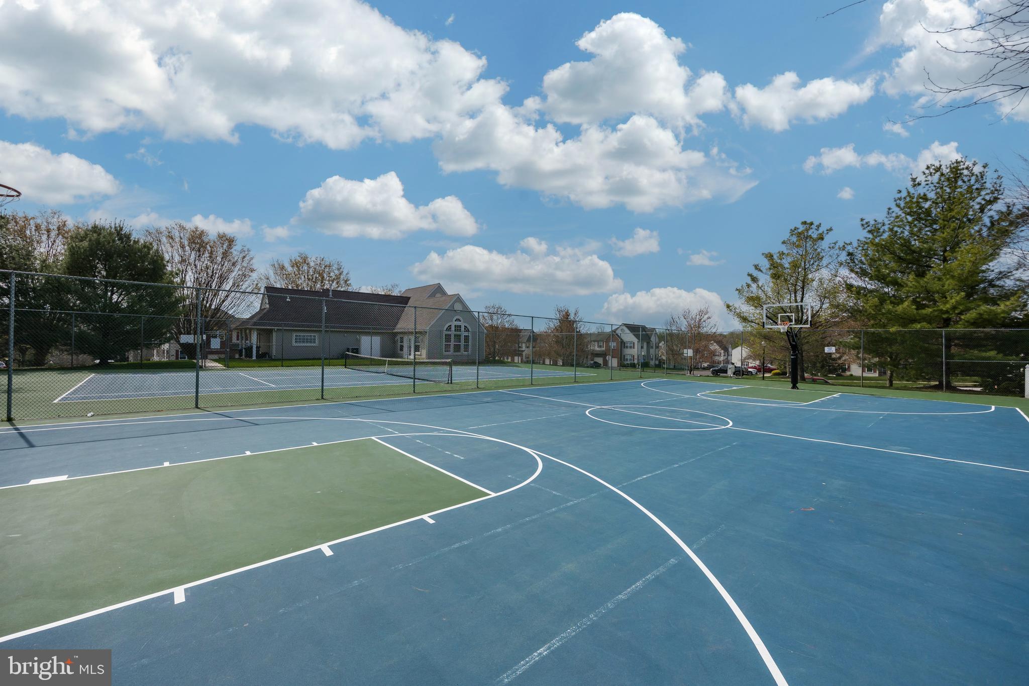 HERITAGE PARK - Residential