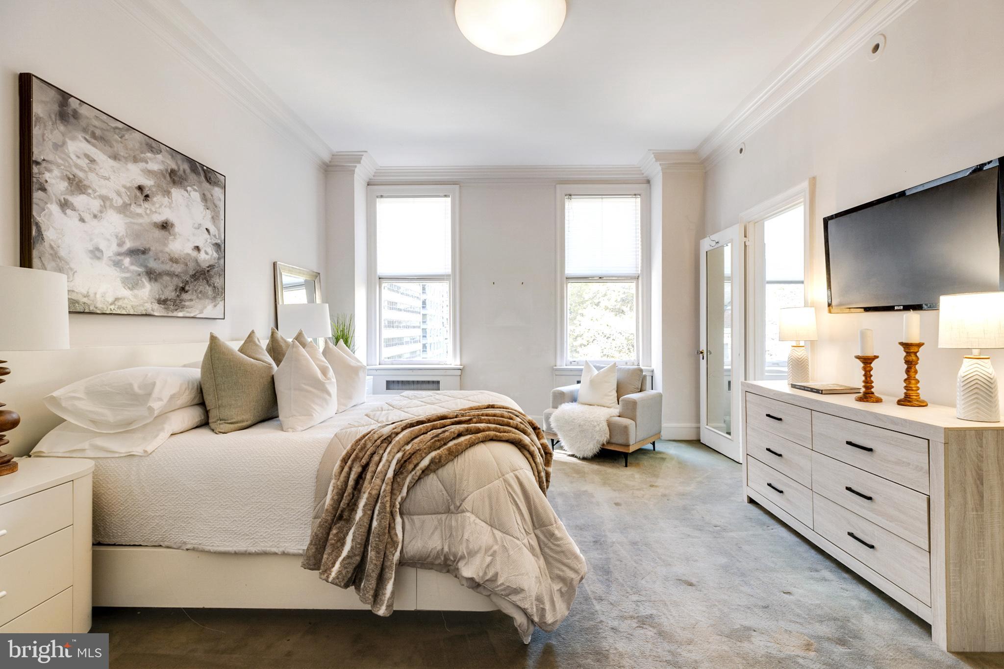 RITTENHOUSE SQUARE - Residential