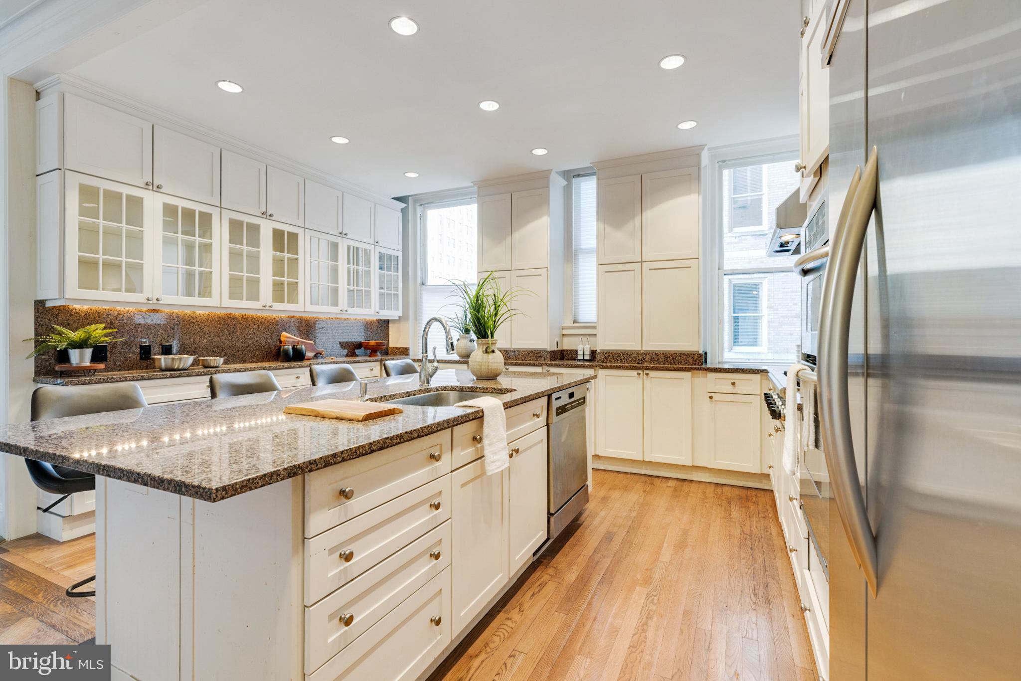RITTENHOUSE SQUARE - Residential