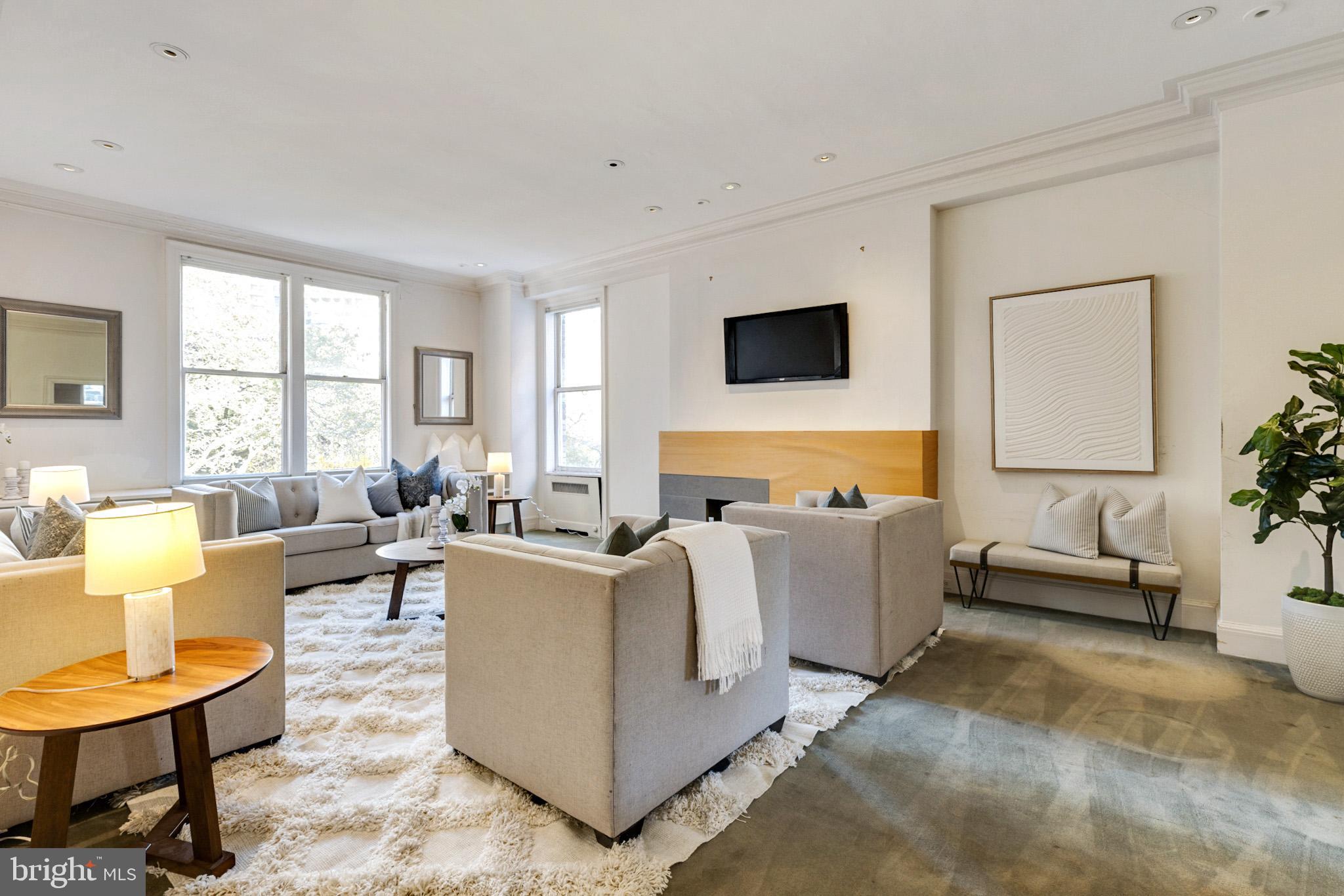 RITTENHOUSE SQUARE - Residential