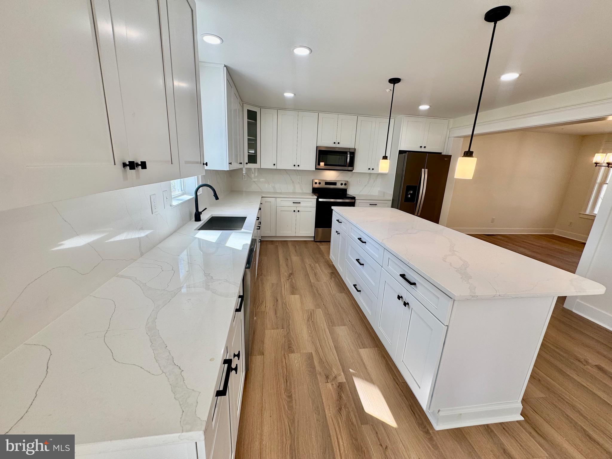 SUNNY ISLE OF KENT - Residential