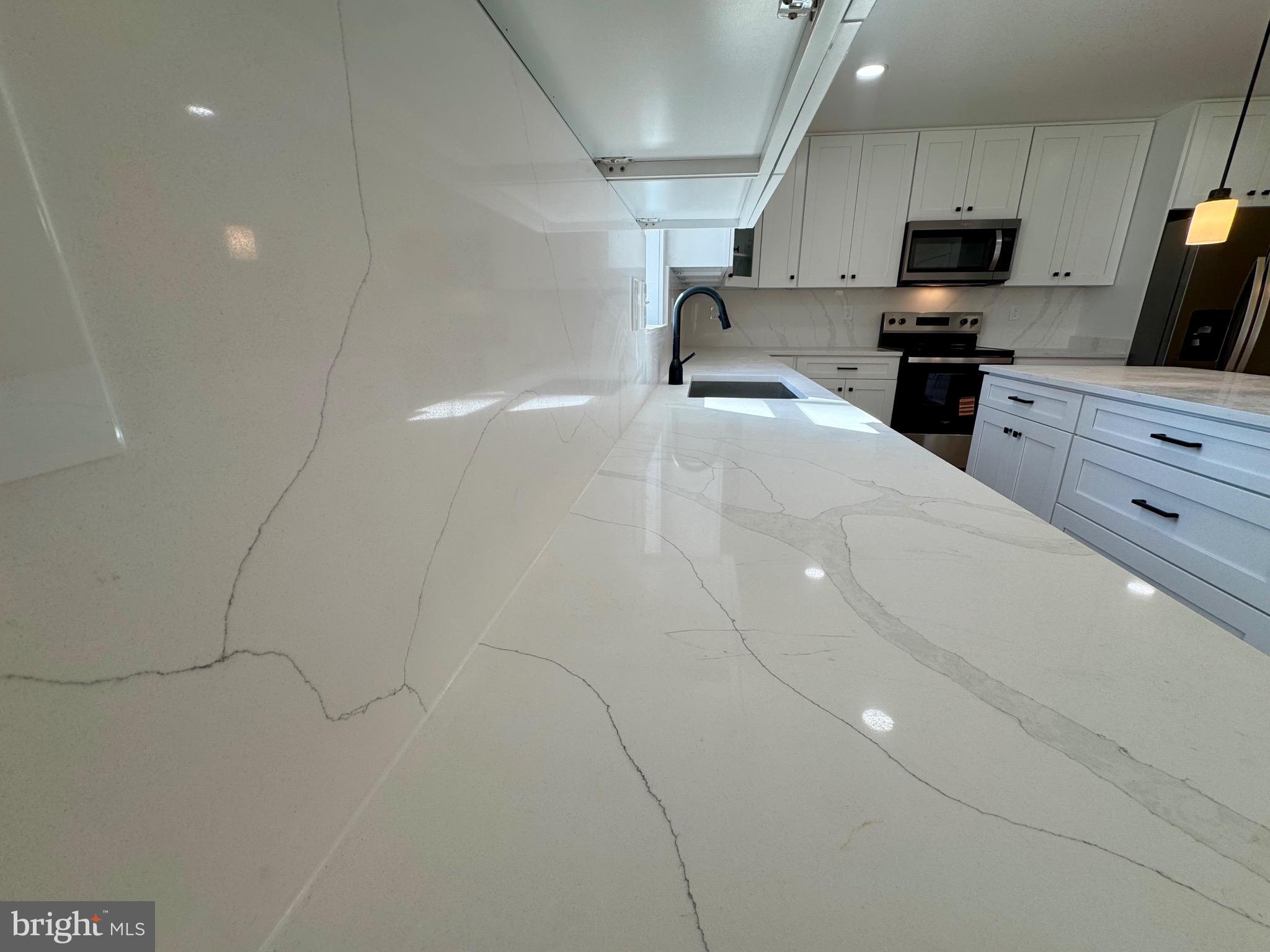 SUNNY ISLE OF KENT - Residential