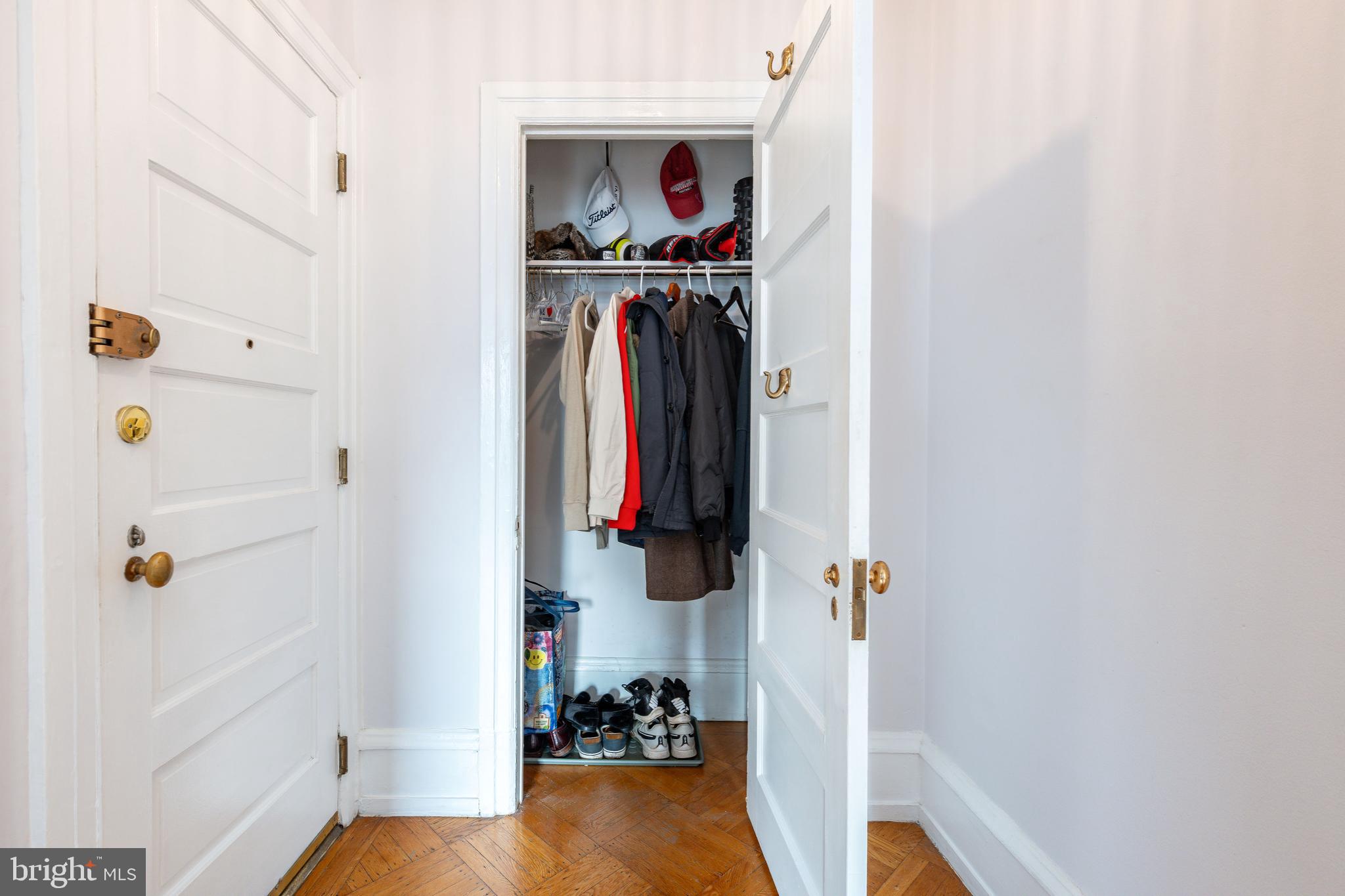 WASHINGTON SQ WEST - Residential