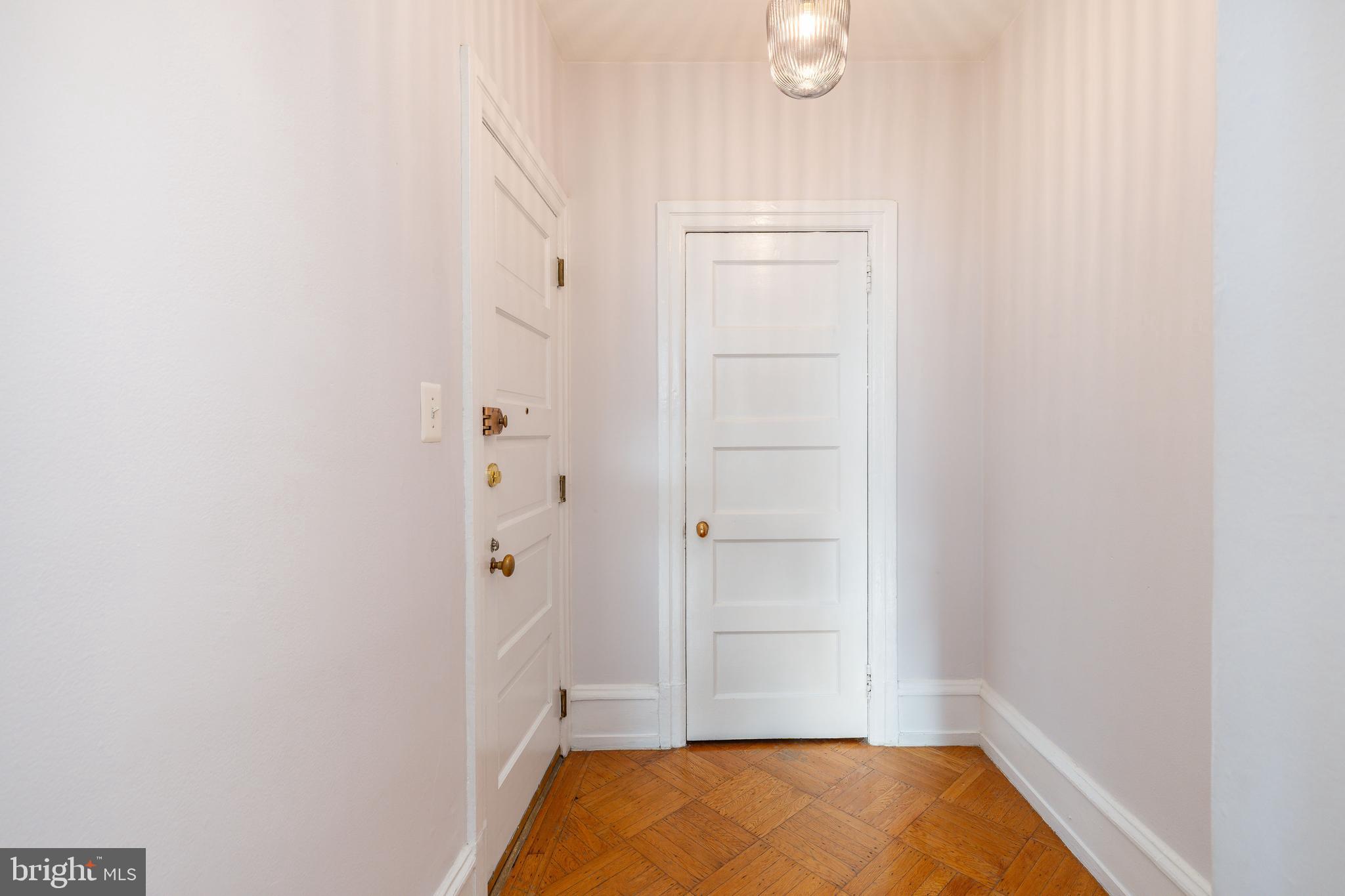 WASHINGTON SQ WEST - Residential