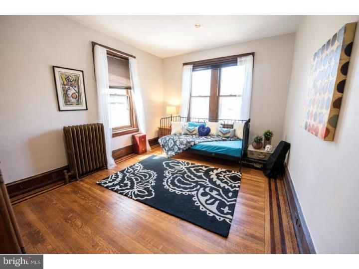 UNIVERSITY CITY - Residential