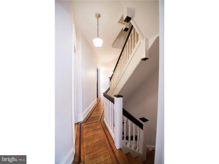 UNIVERSITY CITY - Residential