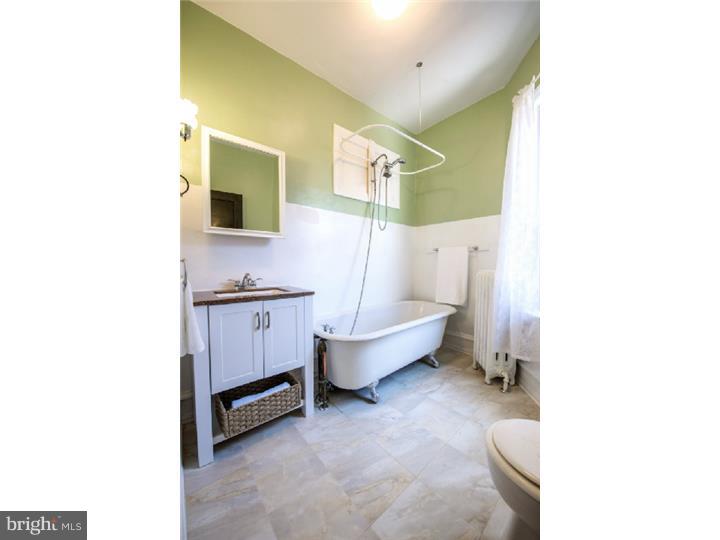 UNIVERSITY CITY - Residential