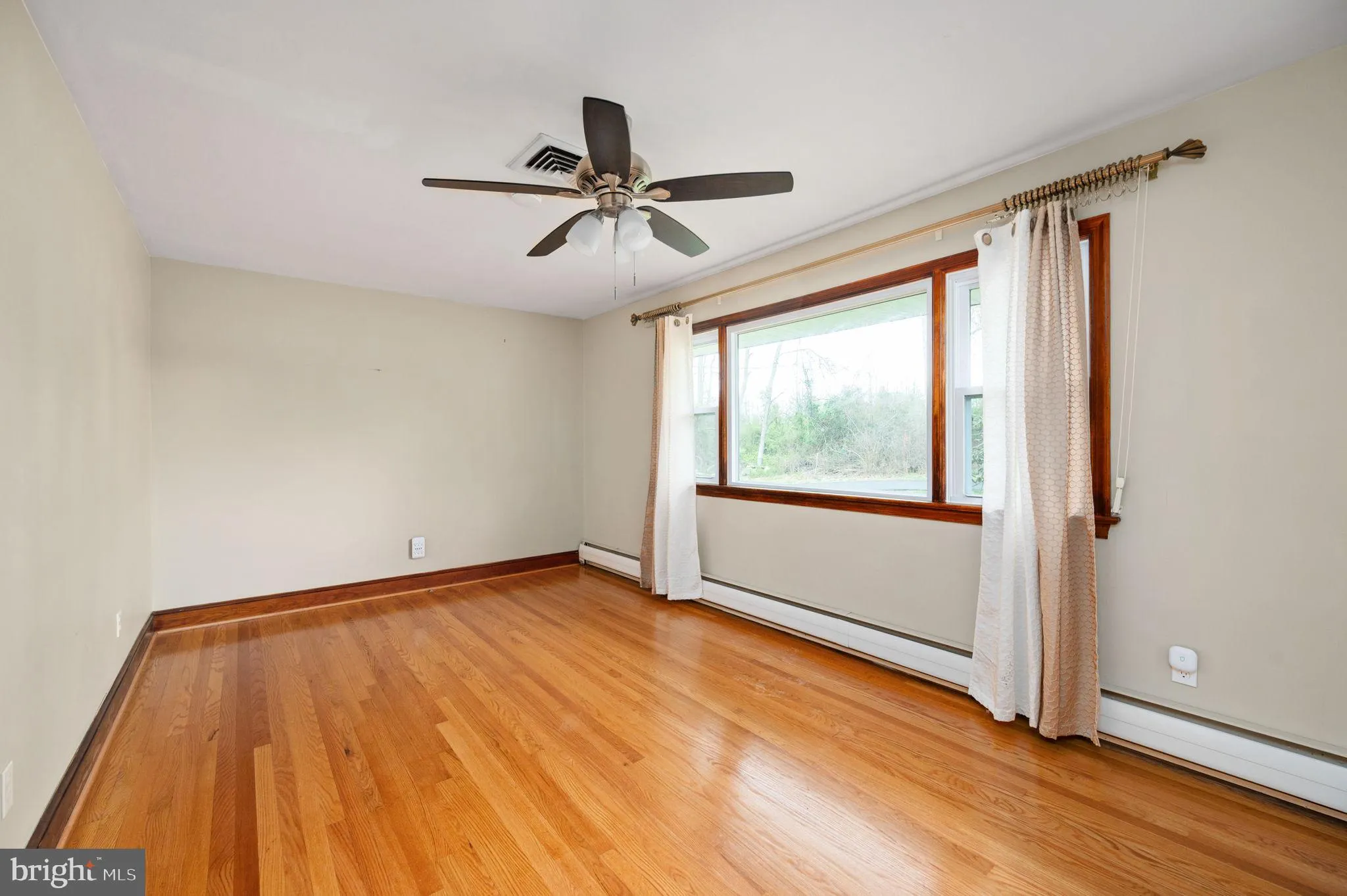 Fredericksburg, Virginia 22405, United States, 3 Bedrooms Bedrooms, ,2 BathroomsBathrooms,Residential,Active,103263