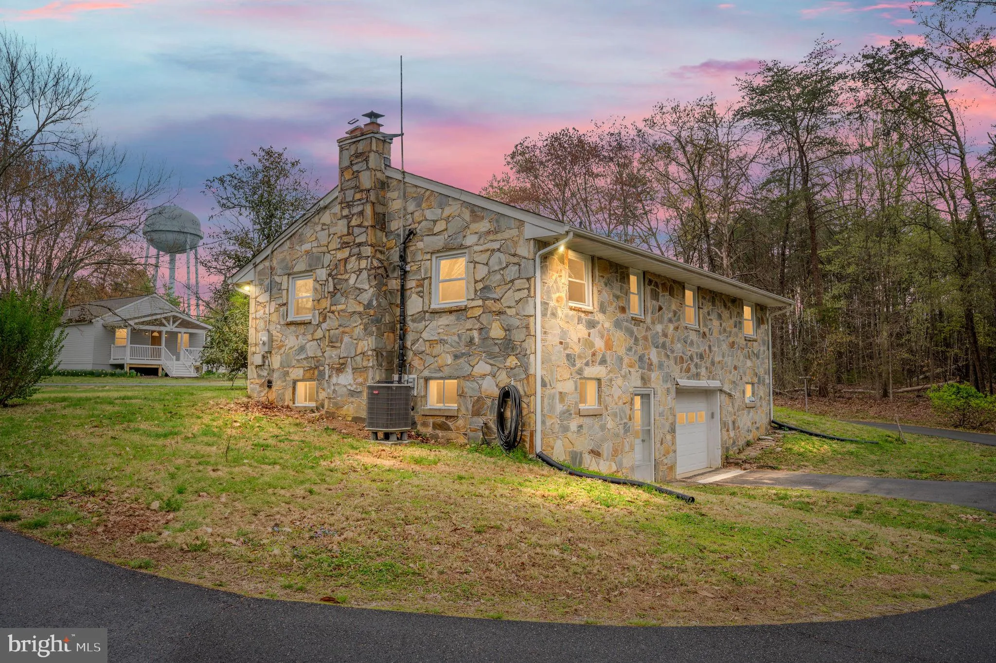 Fredericksburg, Virginia 22405, United States, 3 Bedrooms Bedrooms, ,2 BathroomsBathrooms,Residential,Active,103263