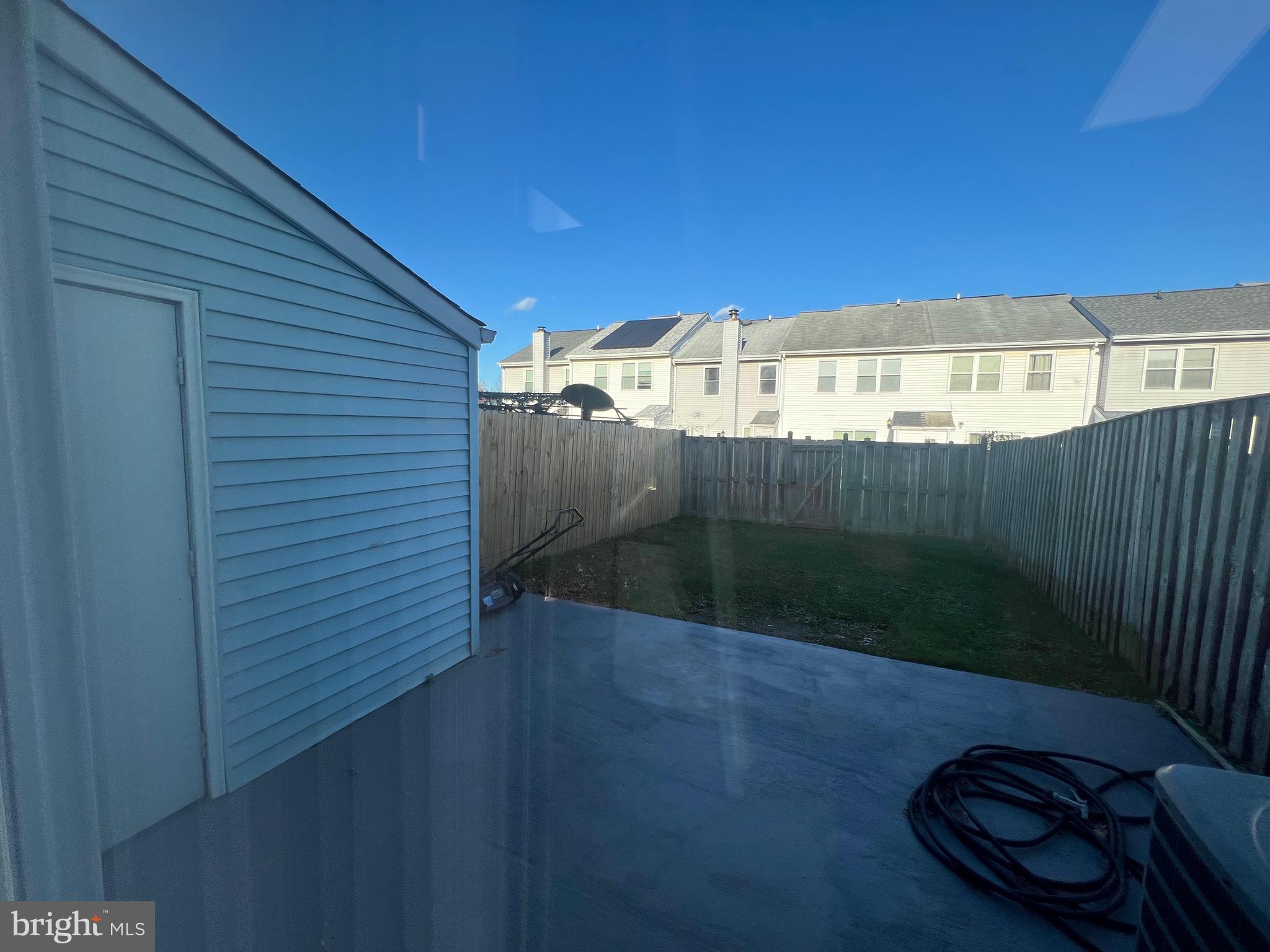 VILLAGE OF PAWNEE - Residential Lease