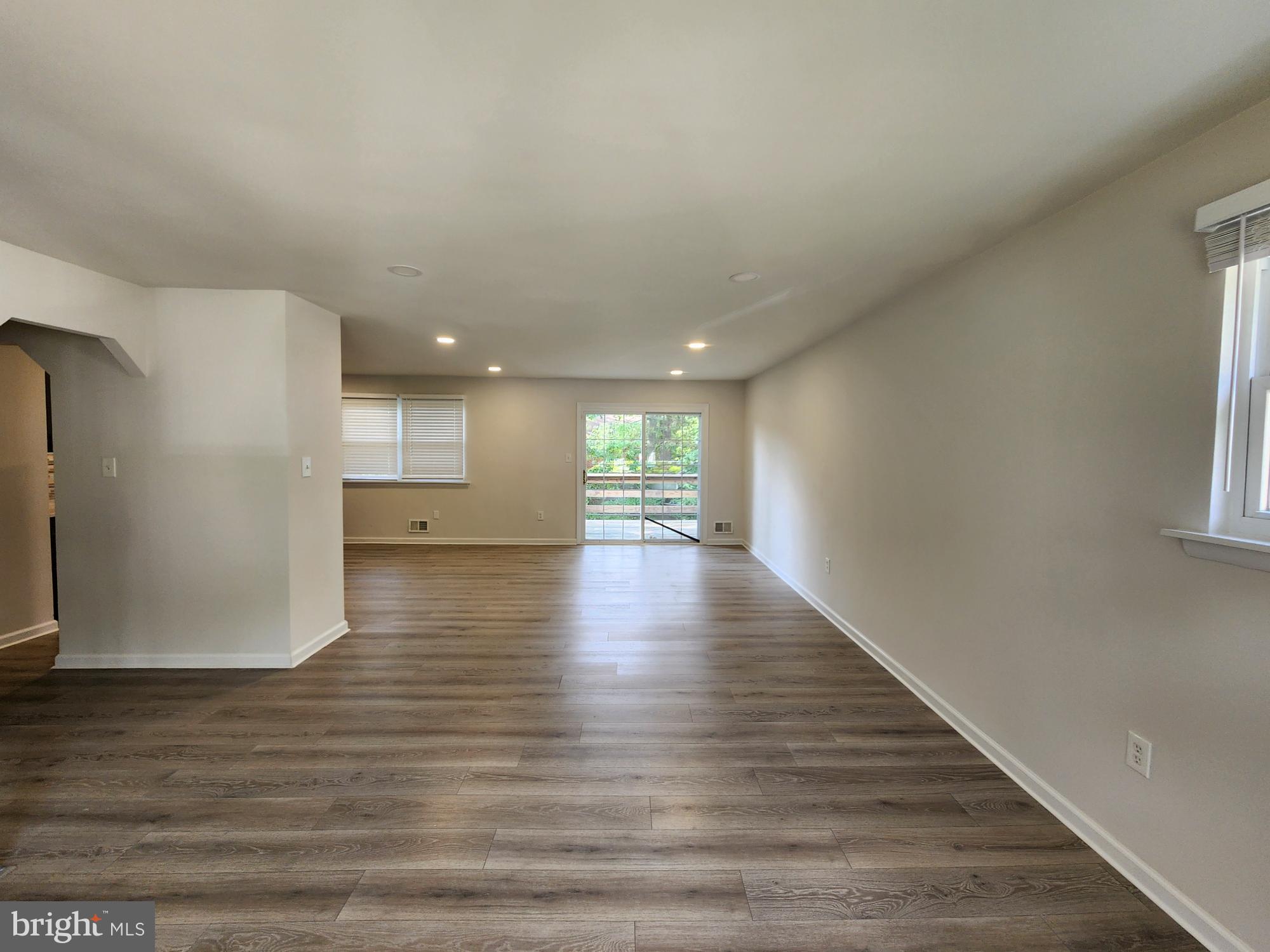 PINEHURST ESTATES - Residential Lease