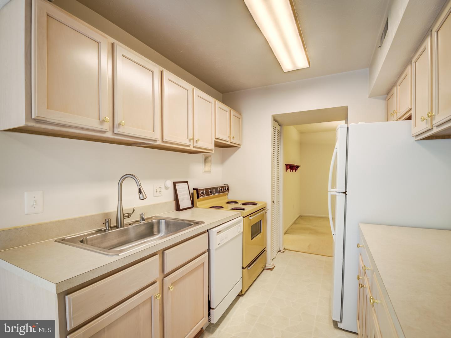 GREENBRIAR CONDO PHASE I - Residential