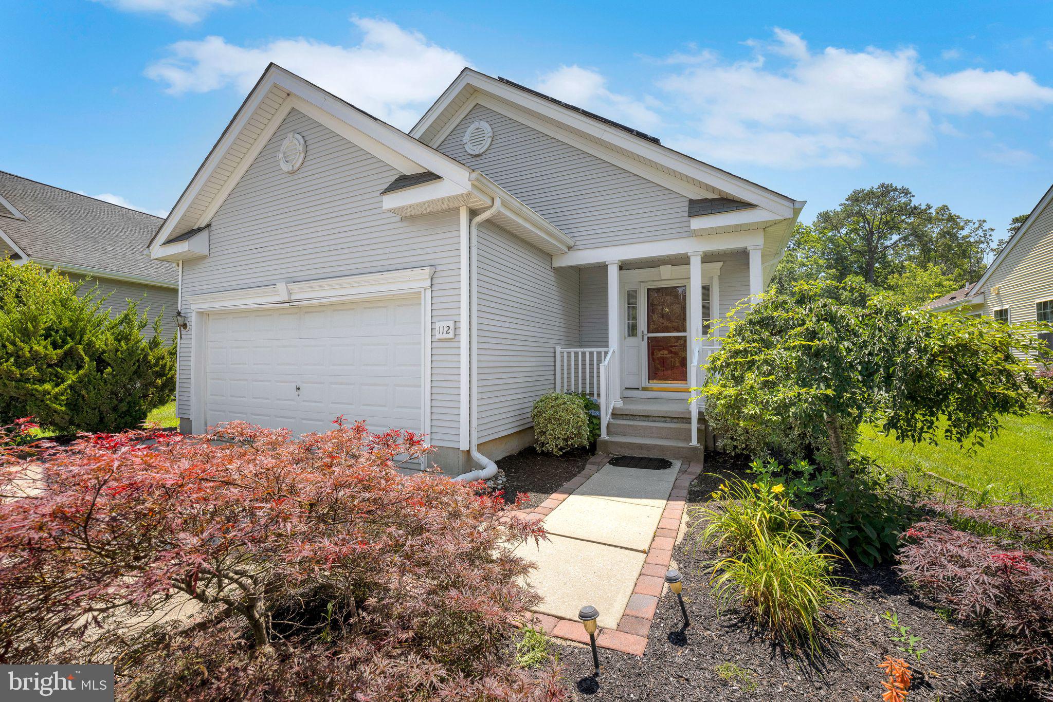 112 COTTAGE STREET