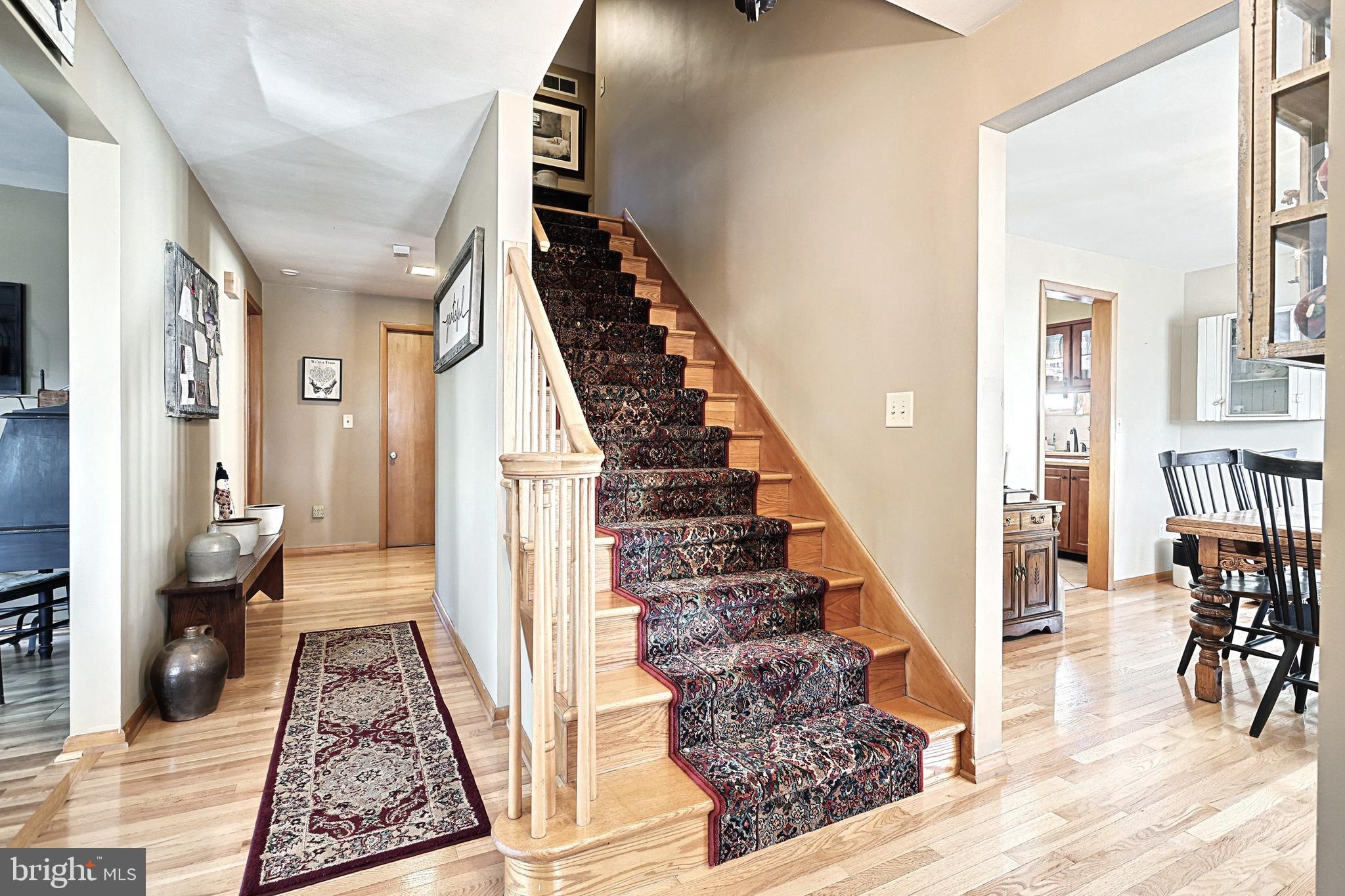 THE AVENUES - Residential