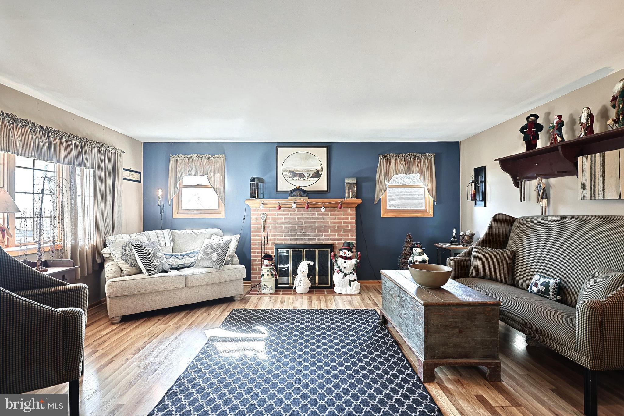 THE AVENUES - Residential